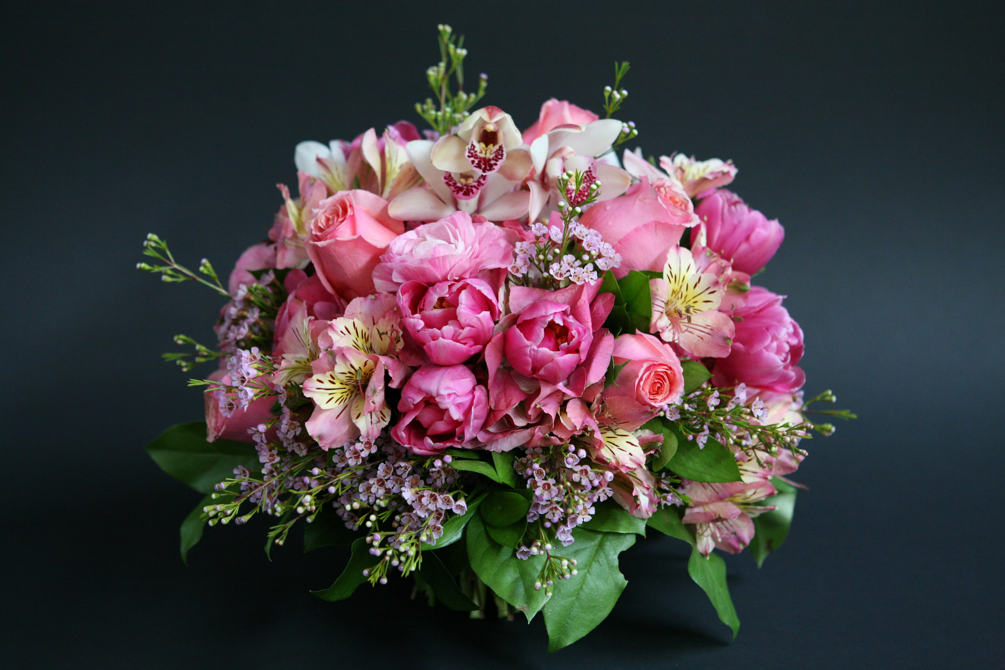 Handy-Wallpaper Blume, Rose, Strauß, Pastell, Menschengemacht, Pinke Blume kostenlos herunterladen.