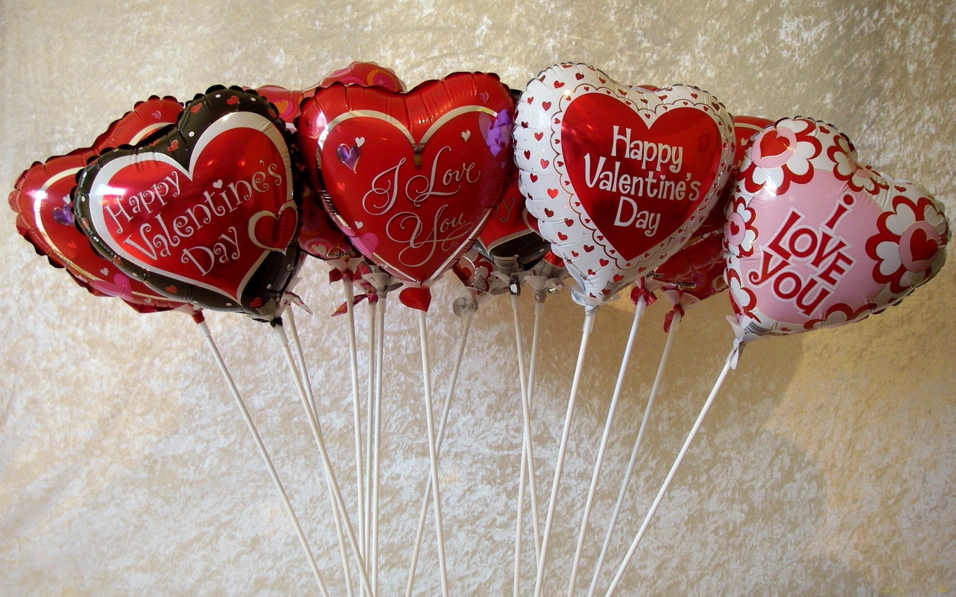 526147 скачать обои день святого валентина, праздничные, воздушный шар, в форме сердца - заставки и картинки бесплатно