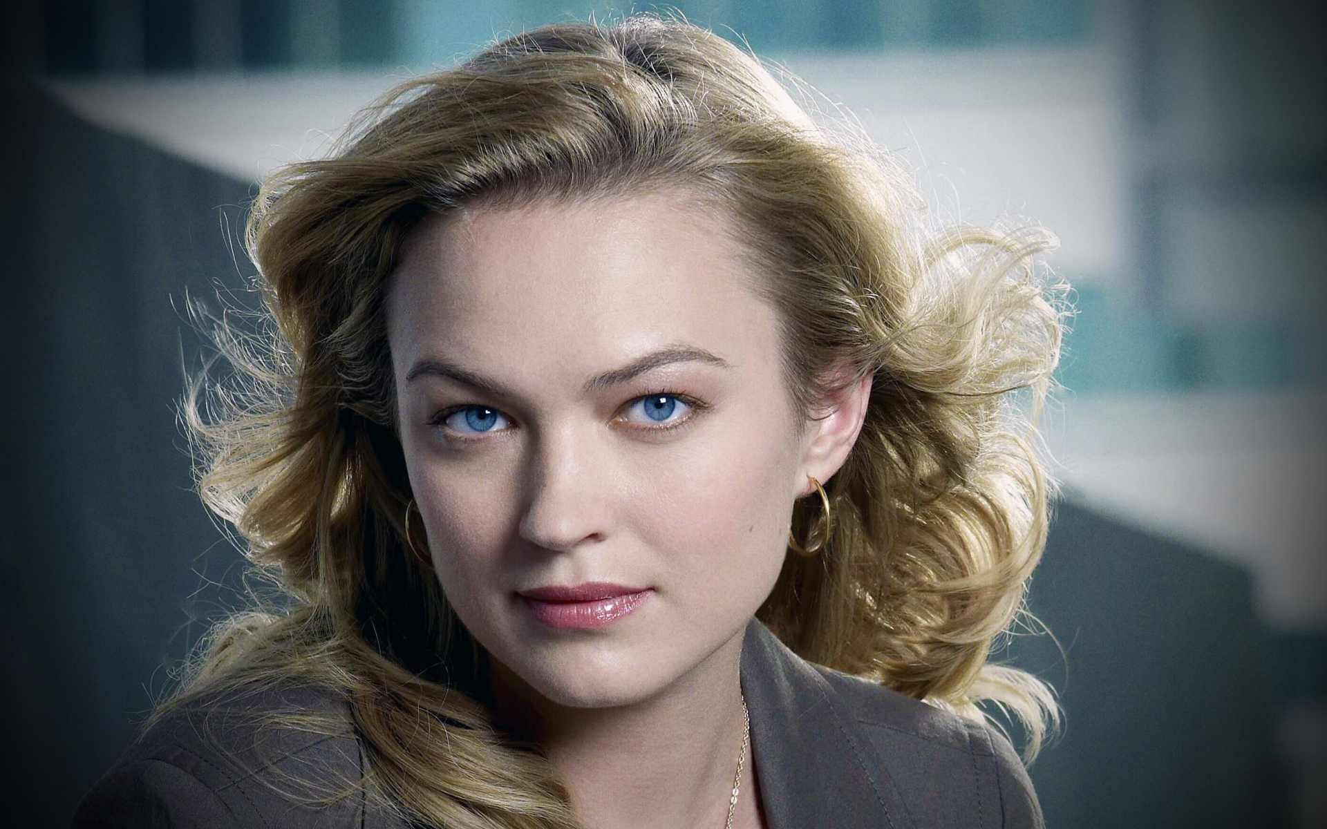 Download mobile wallpaper English, Celebrity, Actress, Sophia Myles for free.