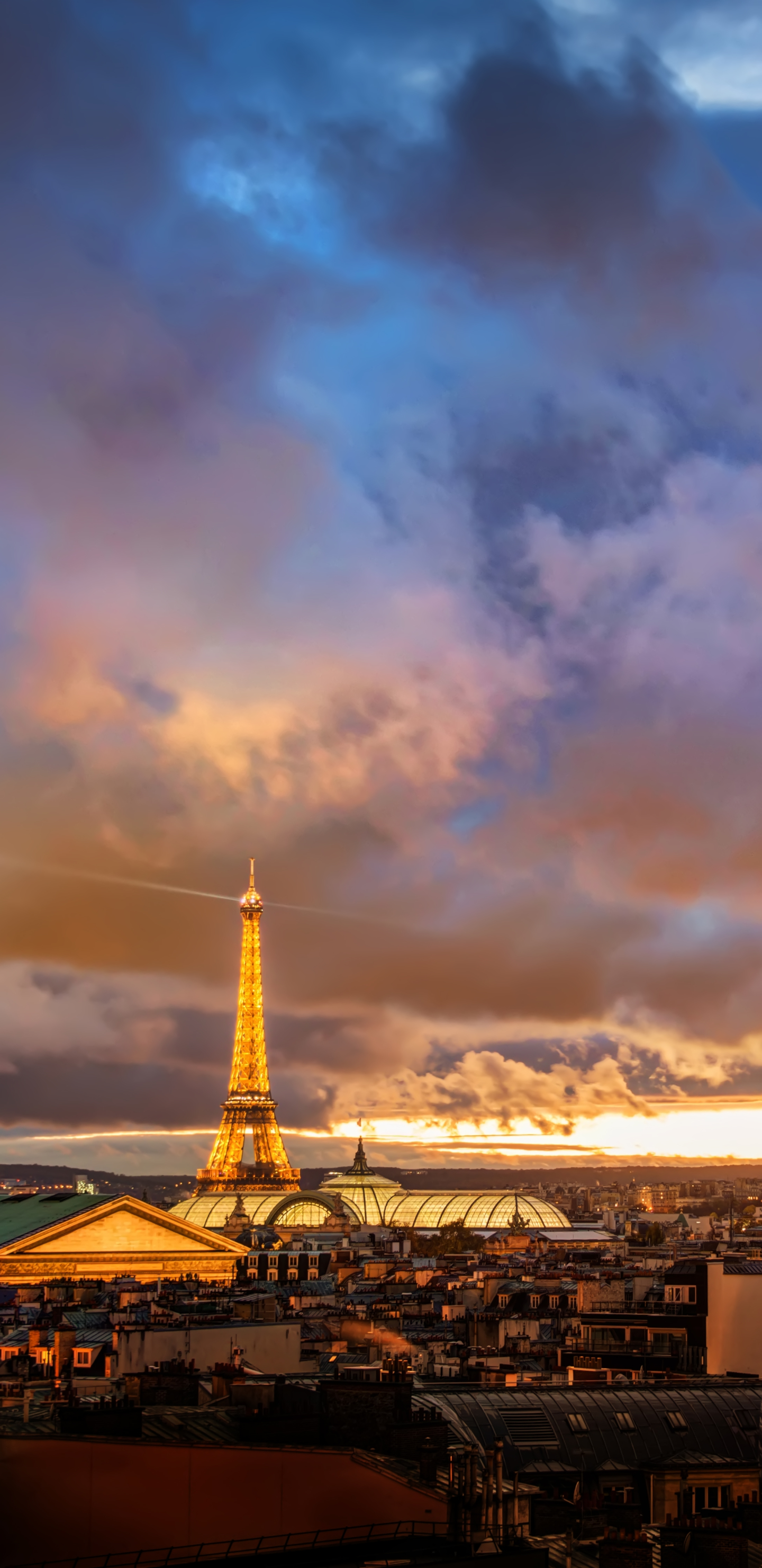 Download mobile wallpaper Cities, Sunset, Twilight, Paris, Eiffel Tower, City, Cityscape, Cloud, Man Made for free.
