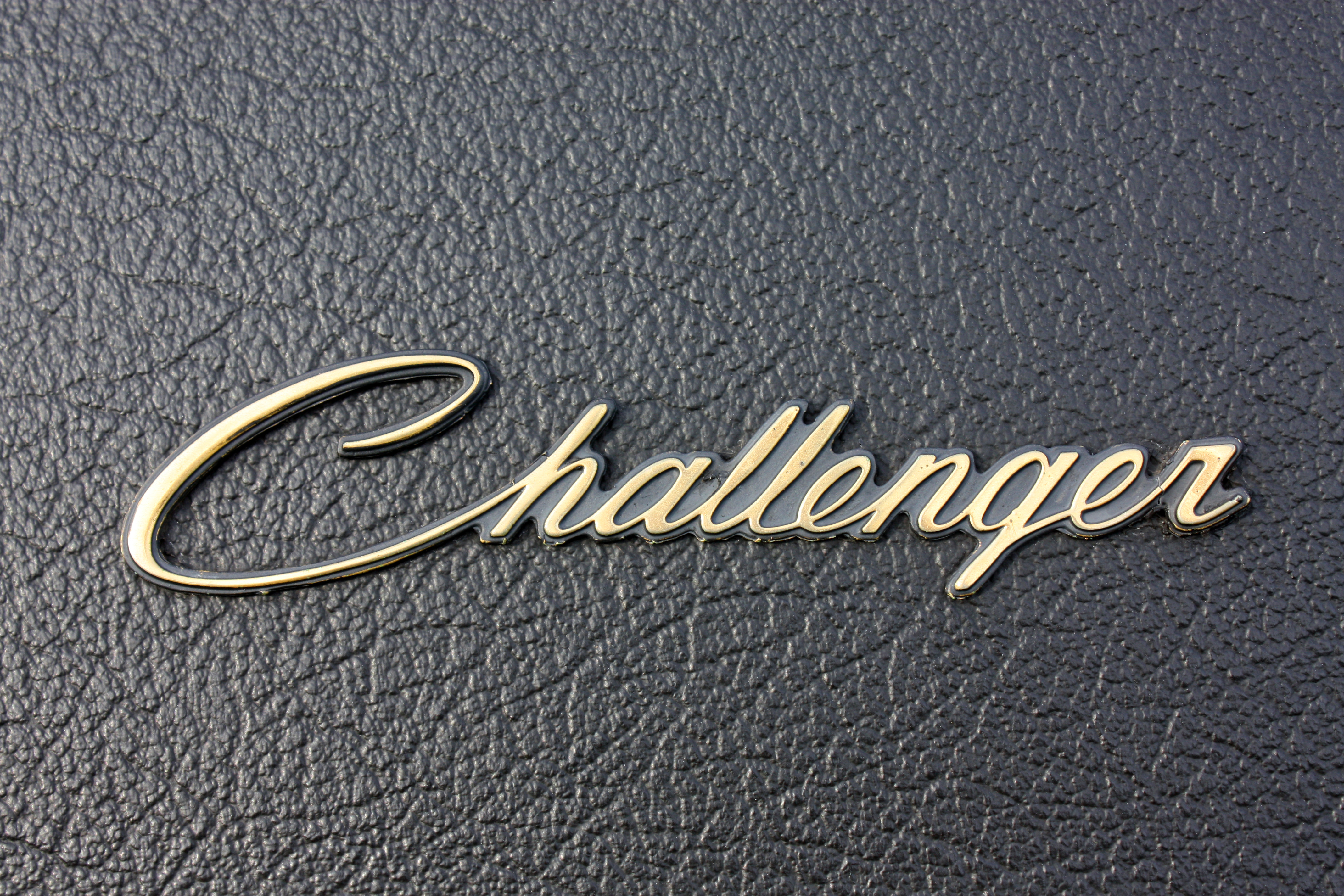 Téléchargez gratuitement l'image Dodge Challenger, Esquiver, Véhicules sur le bureau de votre PC