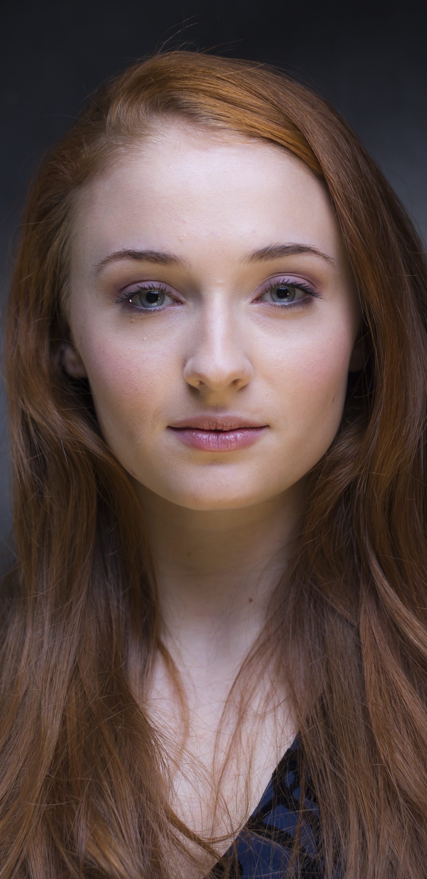 Download mobile wallpaper Redhead, Celebrity, Actress, Sophie Turner for free.