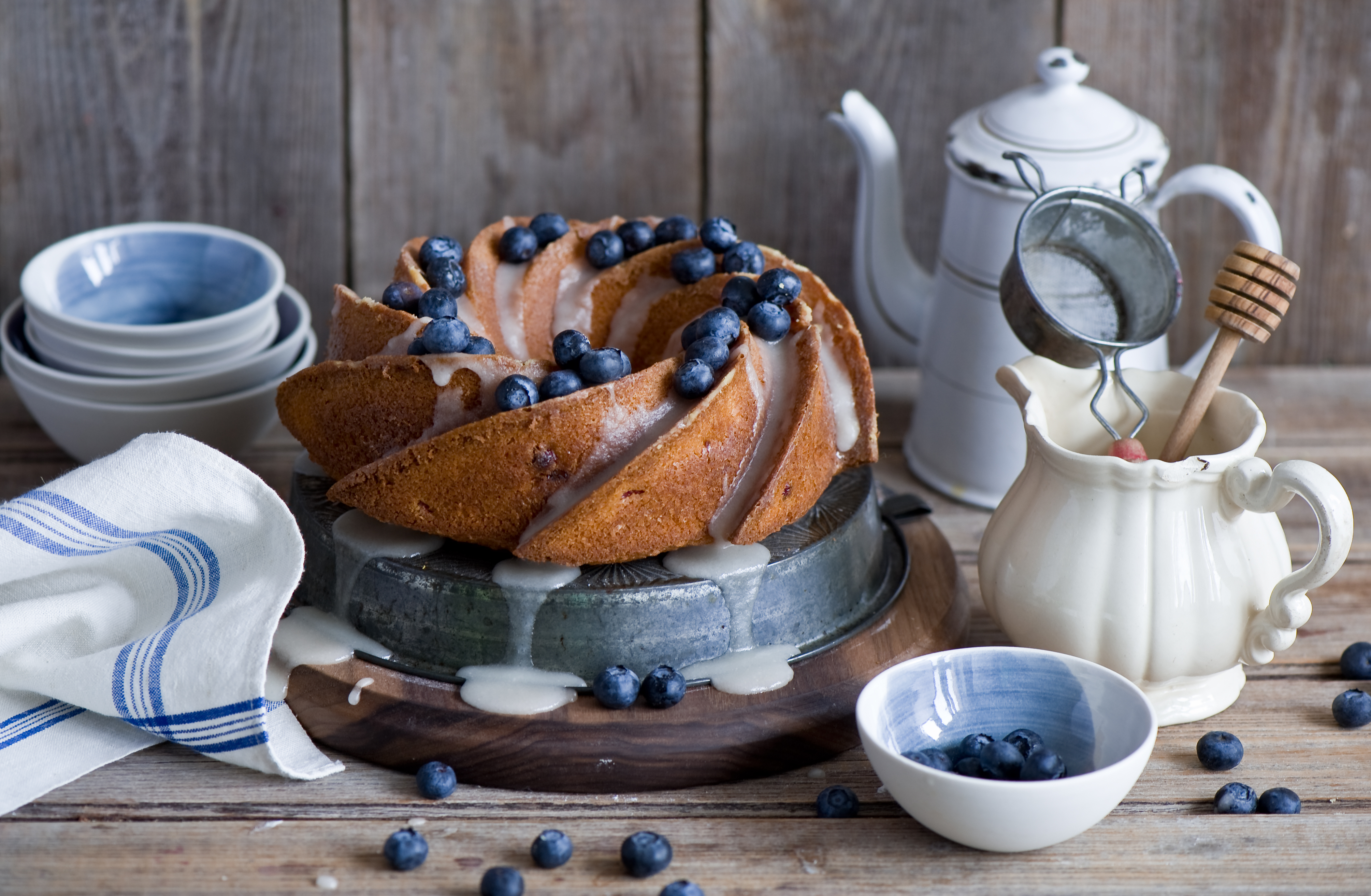 Handy-Wallpaper Kuchen, Heidelbeere, Nahrungsmittel, Stillleben kostenlos herunterladen.