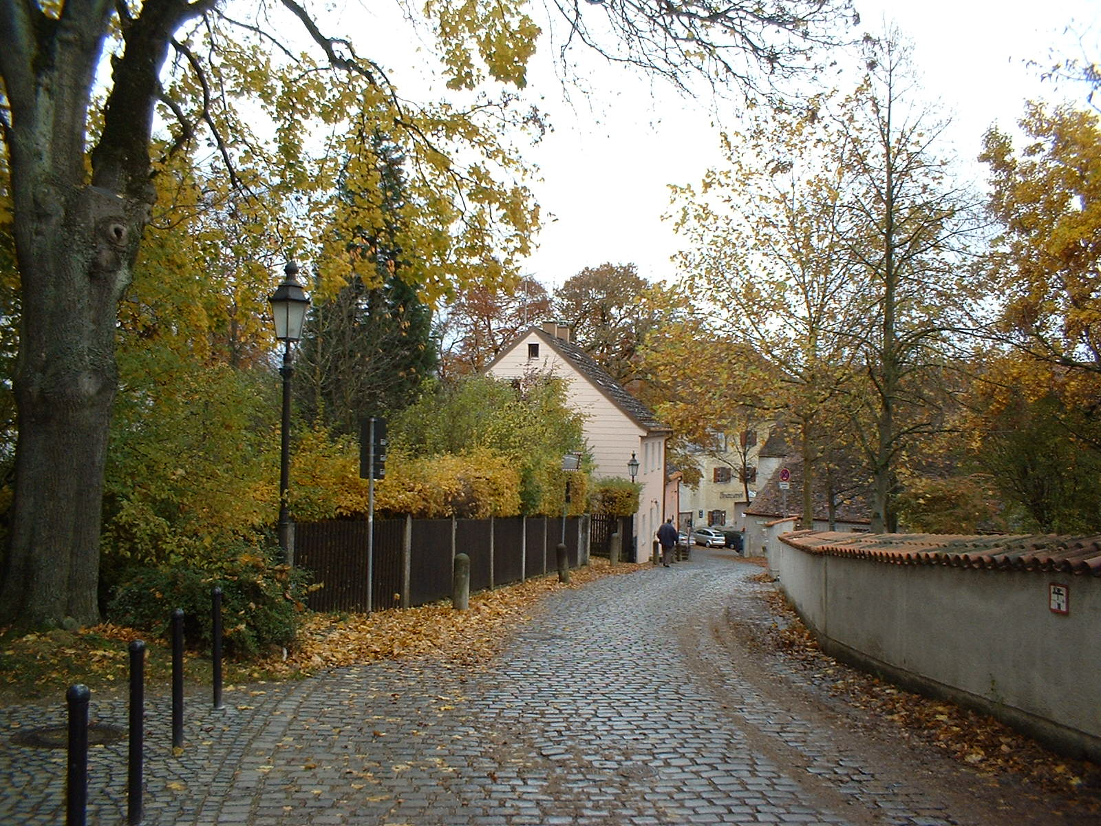 Descarga gratuita de fondo de pantalla para móvil de Pueblos, Hecho Por El Hombre, Dachau.