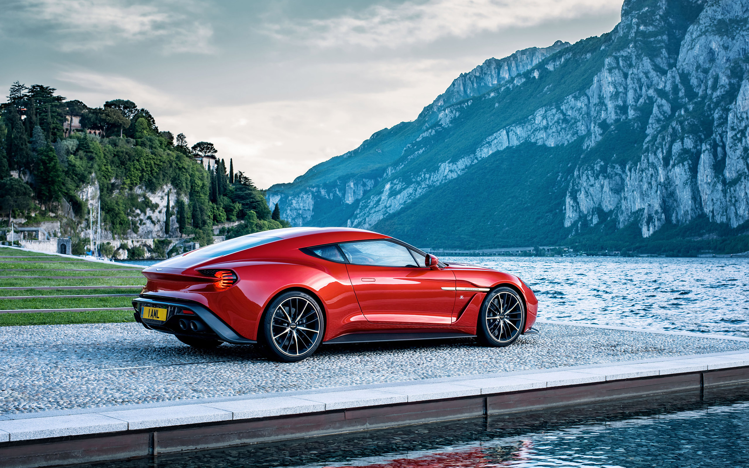 Download mobile wallpaper Aston Martin, Car, Vehicles, Aston Martin Vanquish Zagato for free.