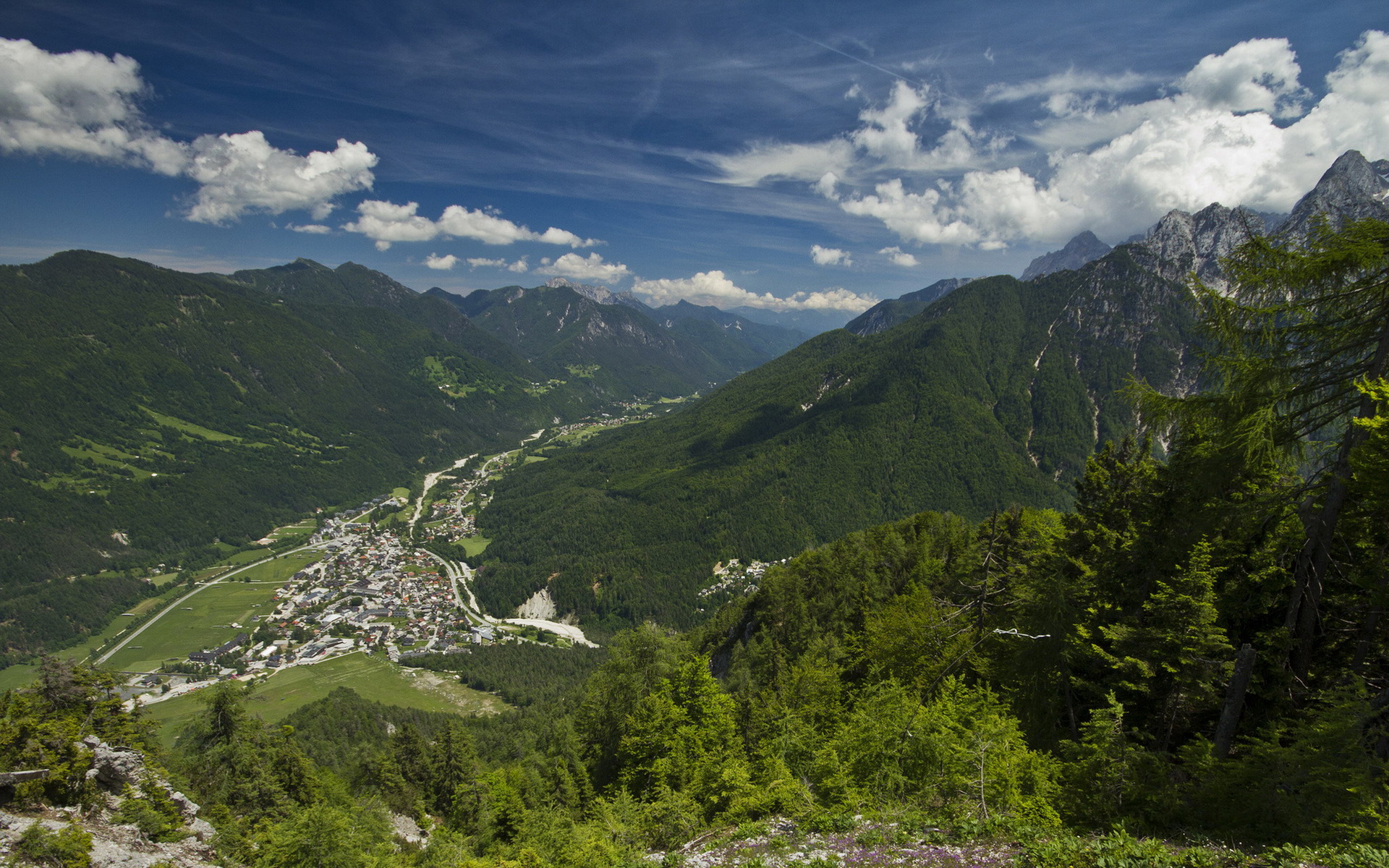 605241 descargar fondo de pantalla fotografía, paisaje, kranjska gora, montaña, panorama, eslovenia, valle: protectores de pantalla e imágenes gratis