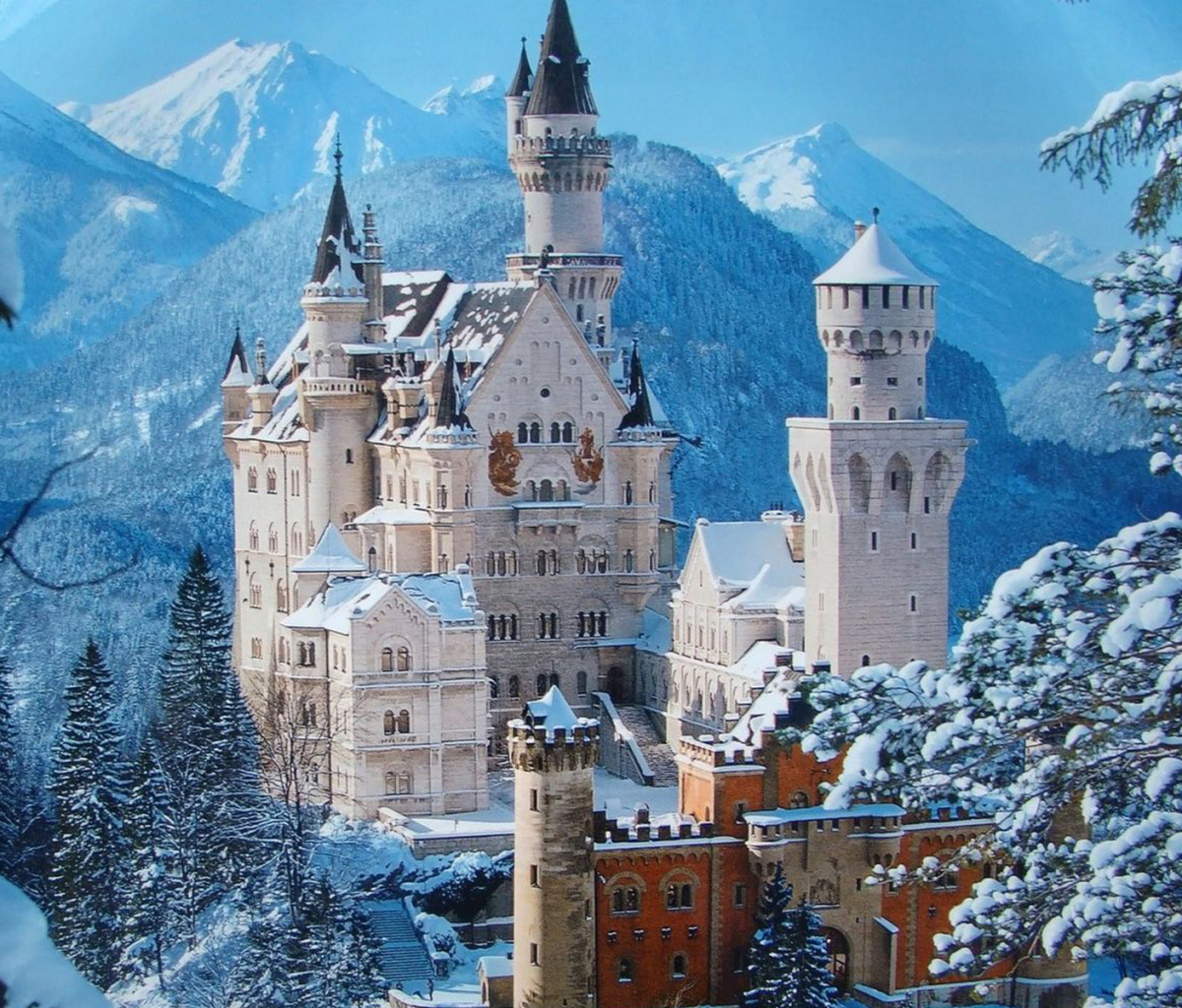 Download mobile wallpaper Castles, Building, Neuschwanstein Castle, Man Made, Castle for free.