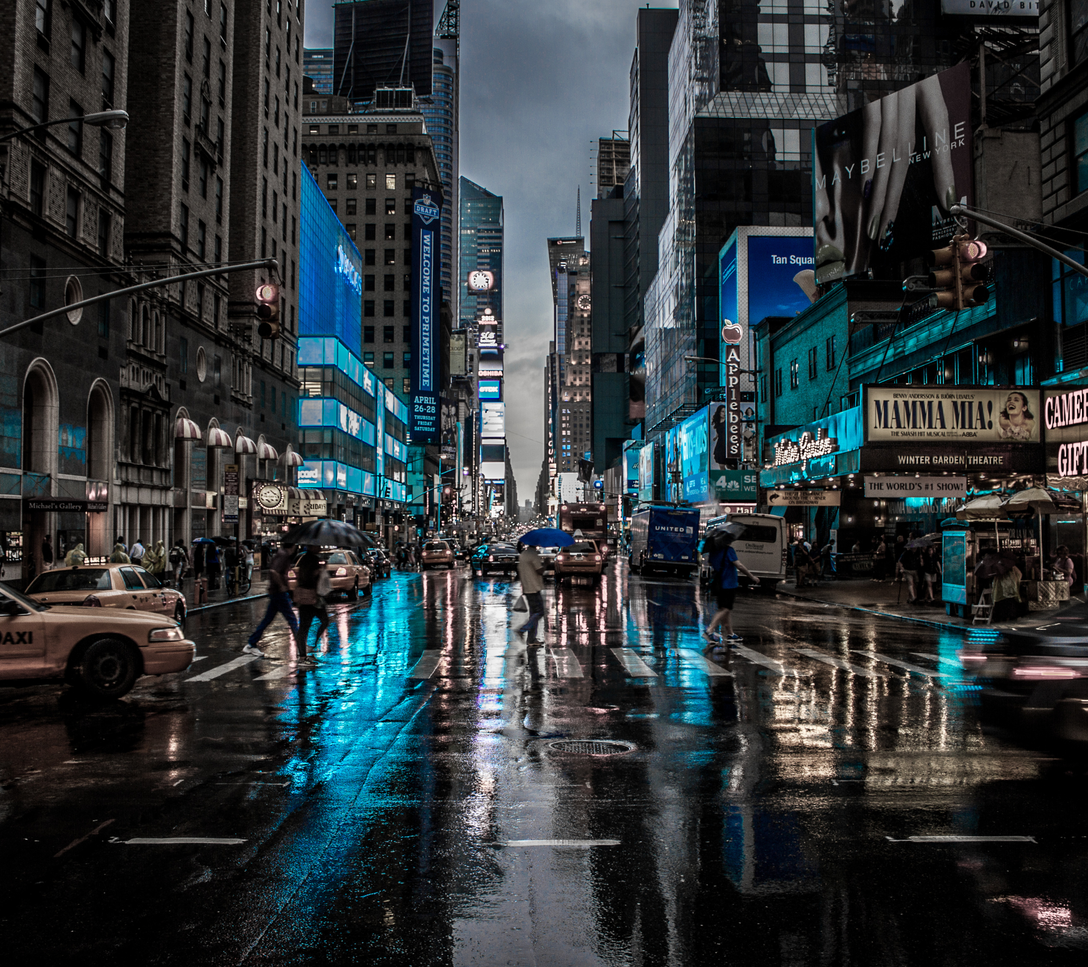 Laden Sie das Städte, Regen, Stadt, New York, Nacht, Menschengemacht, Großstadt-Bild kostenlos auf Ihren PC-Desktop herunter