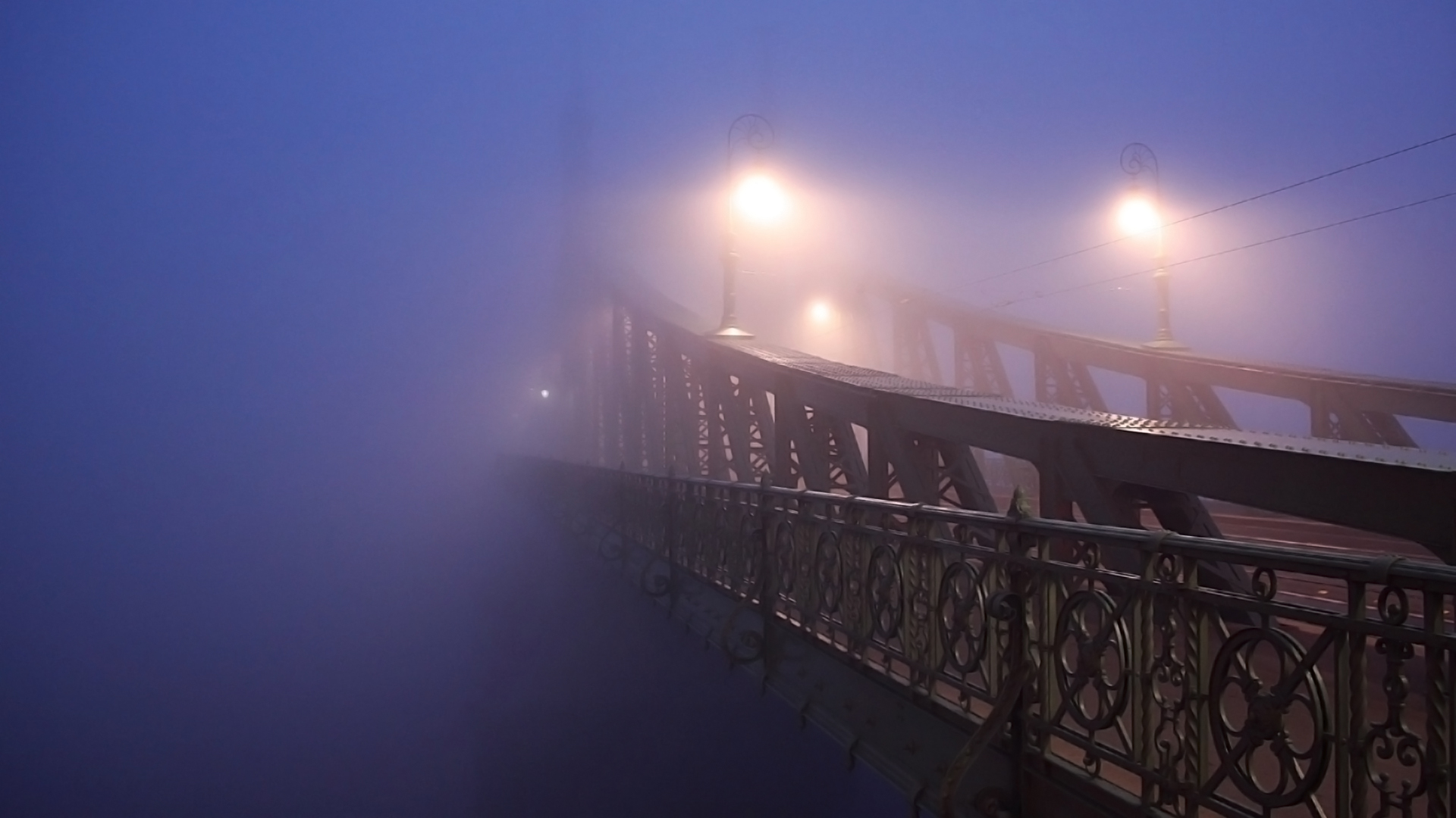 Скачать обои бесплатно Мосты, Туман, Мост, Сделано Человеком картинка на рабочий стол ПК