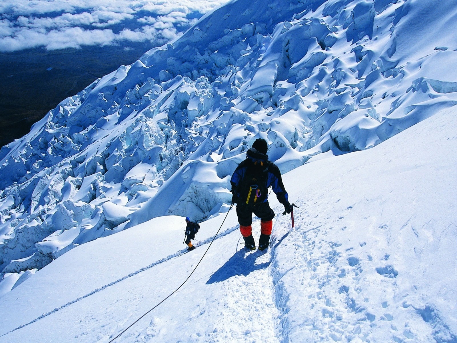 540780壁紙のダウンロードスポーツ, 登山, 冒険, クライミング, 危険, 山, 人々, 風光明媚な, 雪, 冬-スクリーンセーバーと写真を無料で