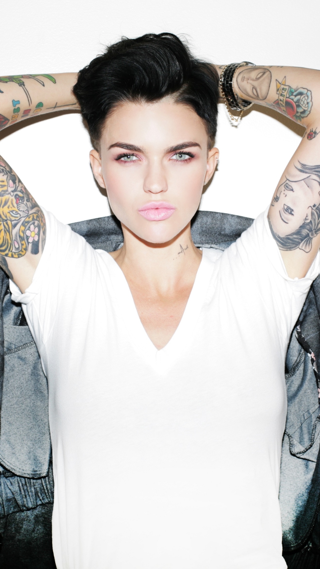Download mobile wallpaper Tattoo, Model, Blue Eyes, Celebrity, Short Hair, Actress, Ruby Rose for free.