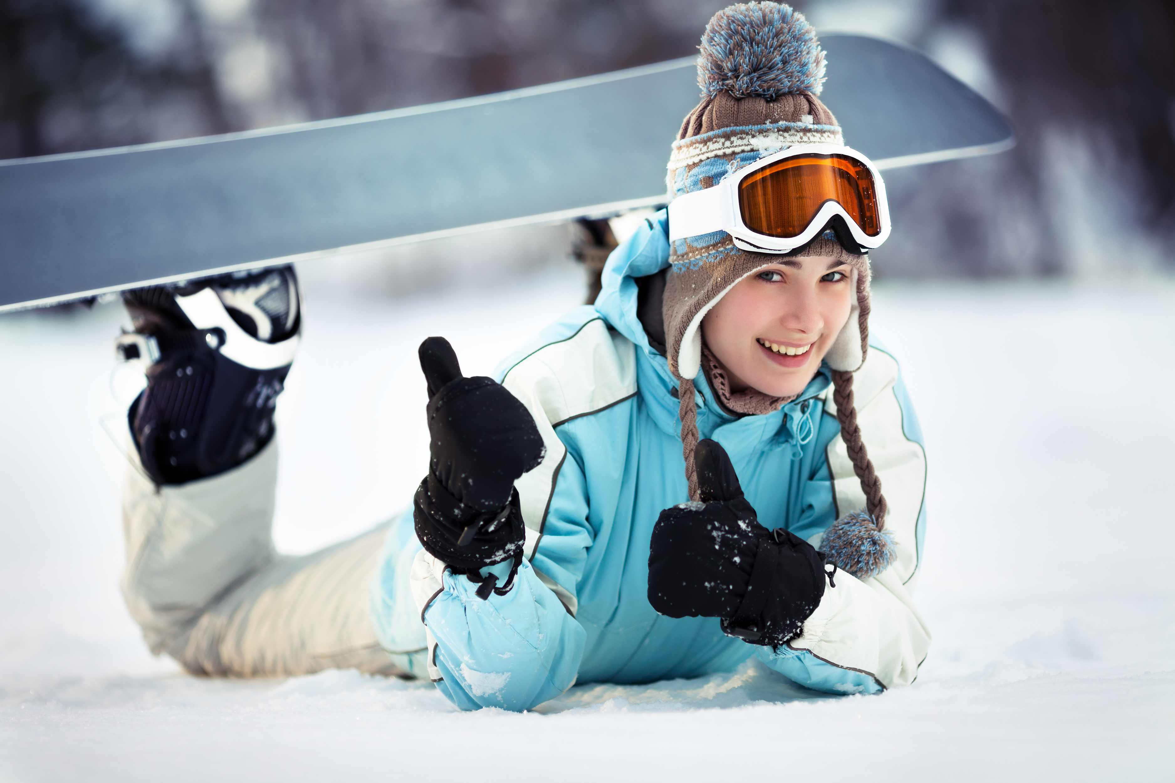 Free download wallpaper Sports, Winter, Snowboarding, Smile, Hat on your PC desktop