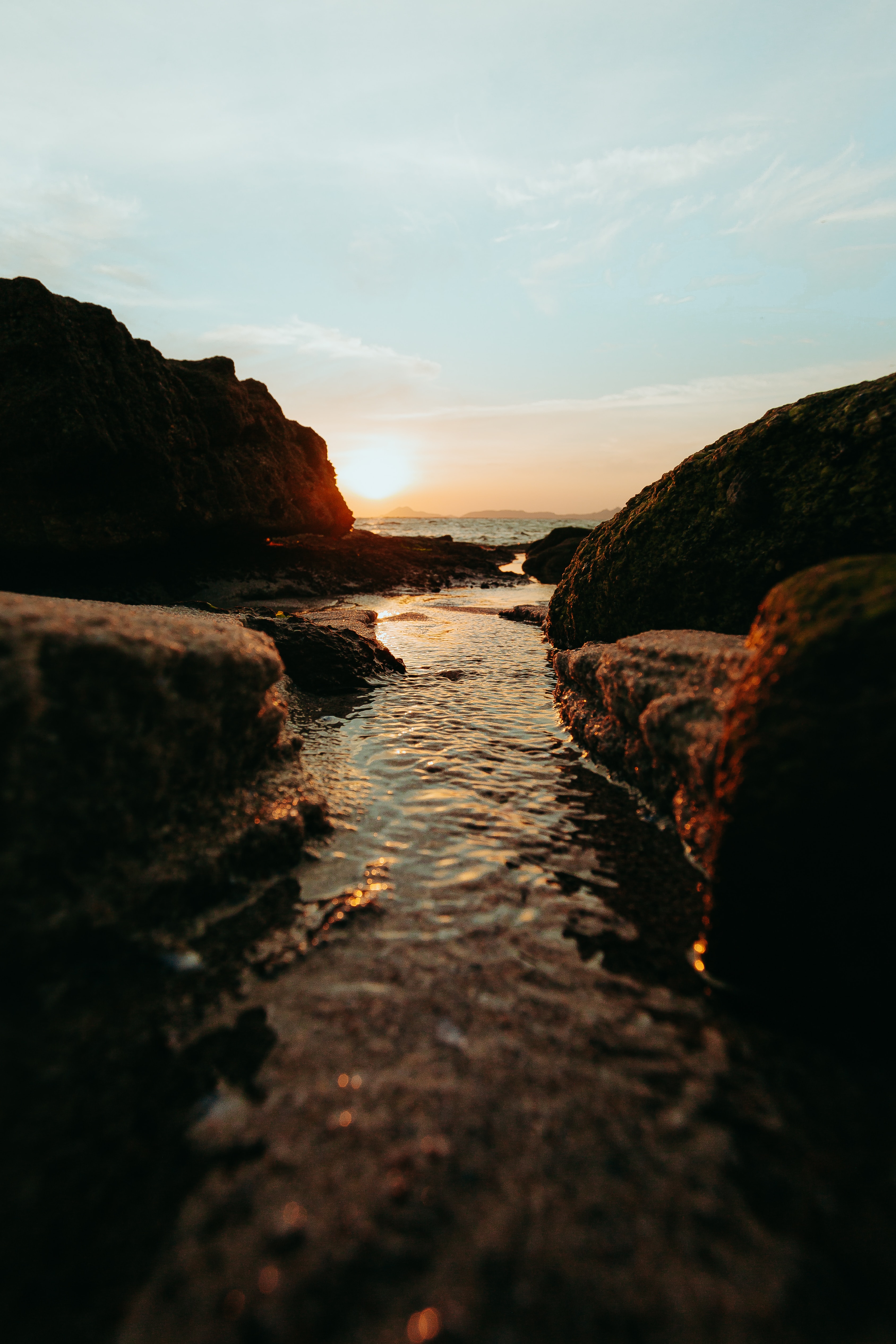 PCデスクトップに自然, 水, 日没, 岩, 海画像を無料でダウンロード