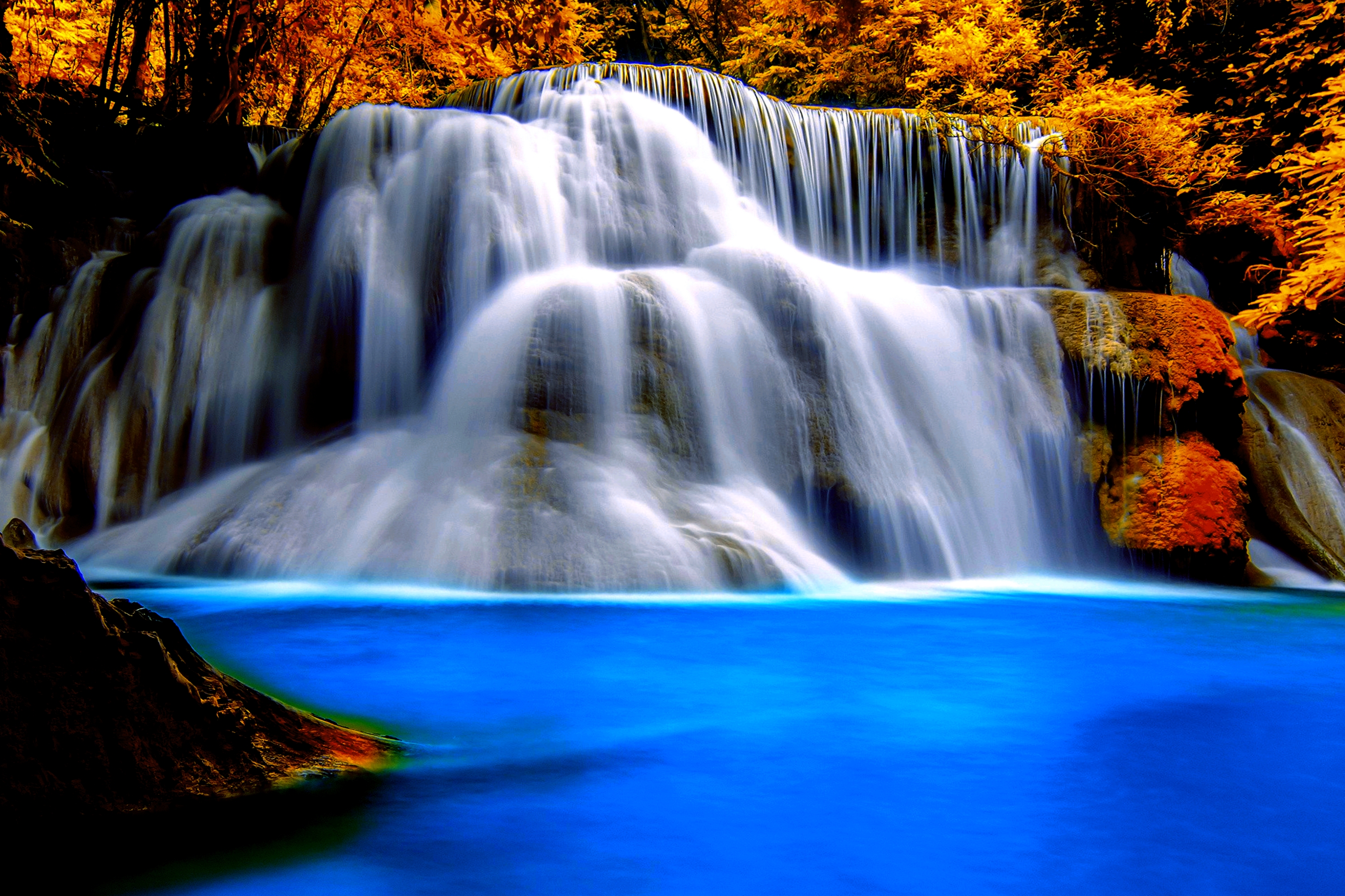 PCデスクトップに秋, 滝, 地球, タイ画像を無料でダウンロード