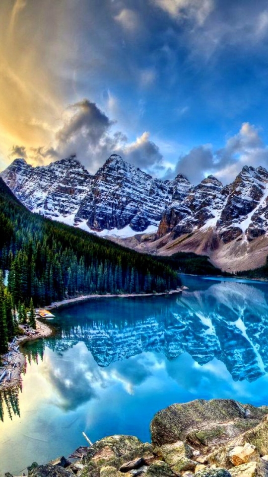 1110368 скачать обои скалистые горы, земля/природа, озеро морейн, вершина горы, национальный парк банф, отражение, альберта, долина, долина десяти пиков, канада, гора, пейзаж, ландшафт, озеро, озера - заставки и картинки бесплатно