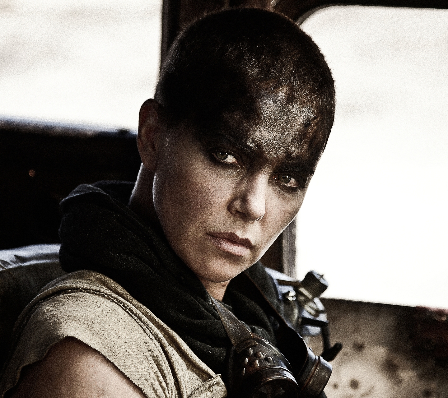 Free download wallpaper Charlize Theron, Movie, Mad Max: Fury Road, Imperator Furiosa on your PC desktop
