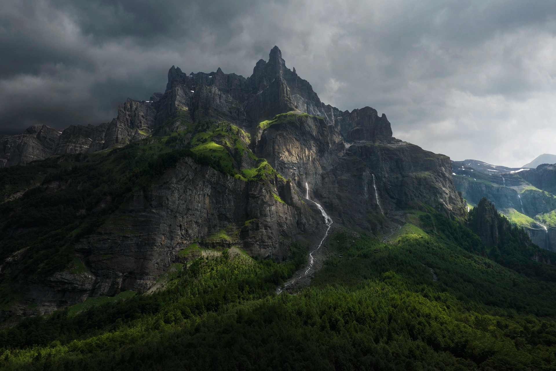 PCデスクトップに自然, 滝, 山, ピーク, 崖, 地球, 山岳画像を無料でダウンロード
