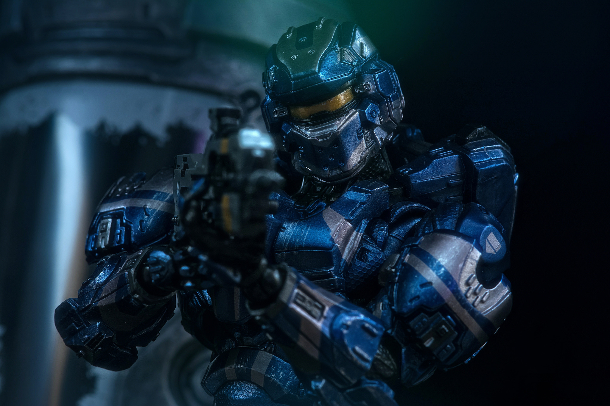Free download wallpaper Weapon, Halo, Warrior, Armor, Soldier, Video Game, Halo 4 on your PC desktop
