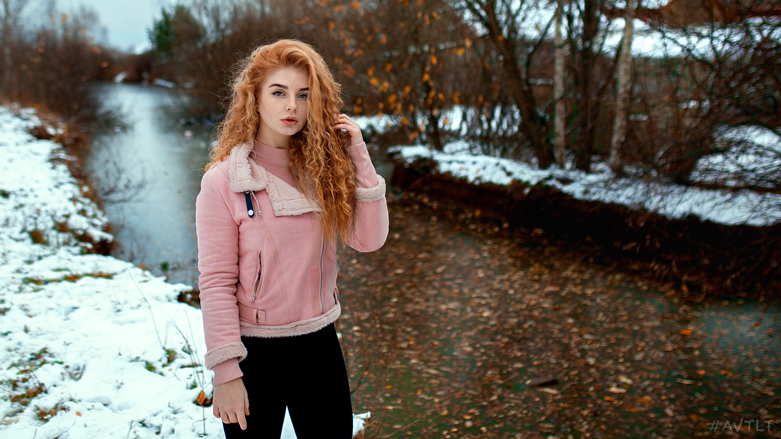 Download mobile wallpaper Winter, Redhead, Model, Women, Blue Eyes, Long Hair, Depth Of Field for free.