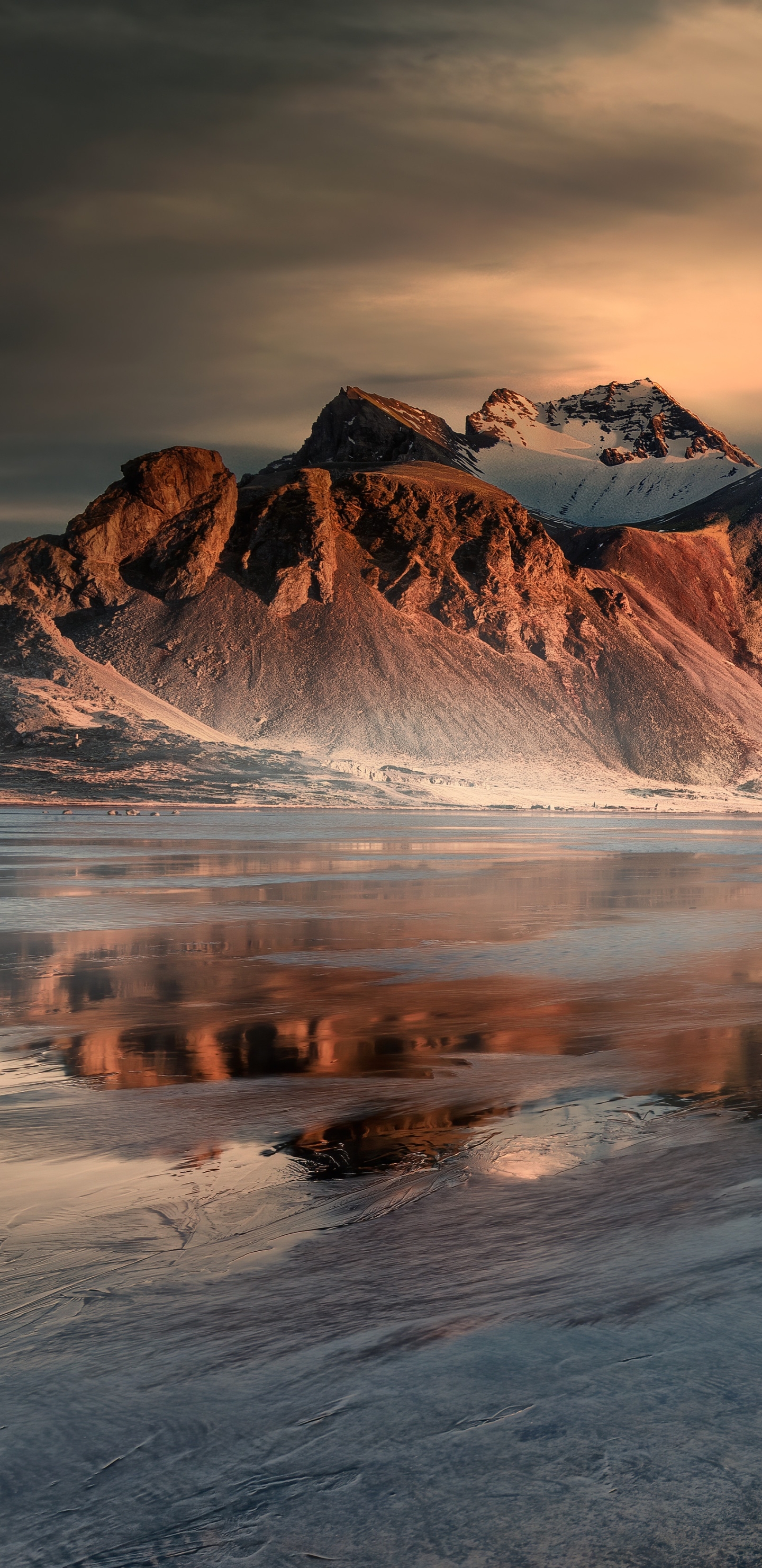 Download mobile wallpaper Nature, Mountains, Mountain, Earth, Iceland, Vestrahorn, Vestrahorn Mountain for free.