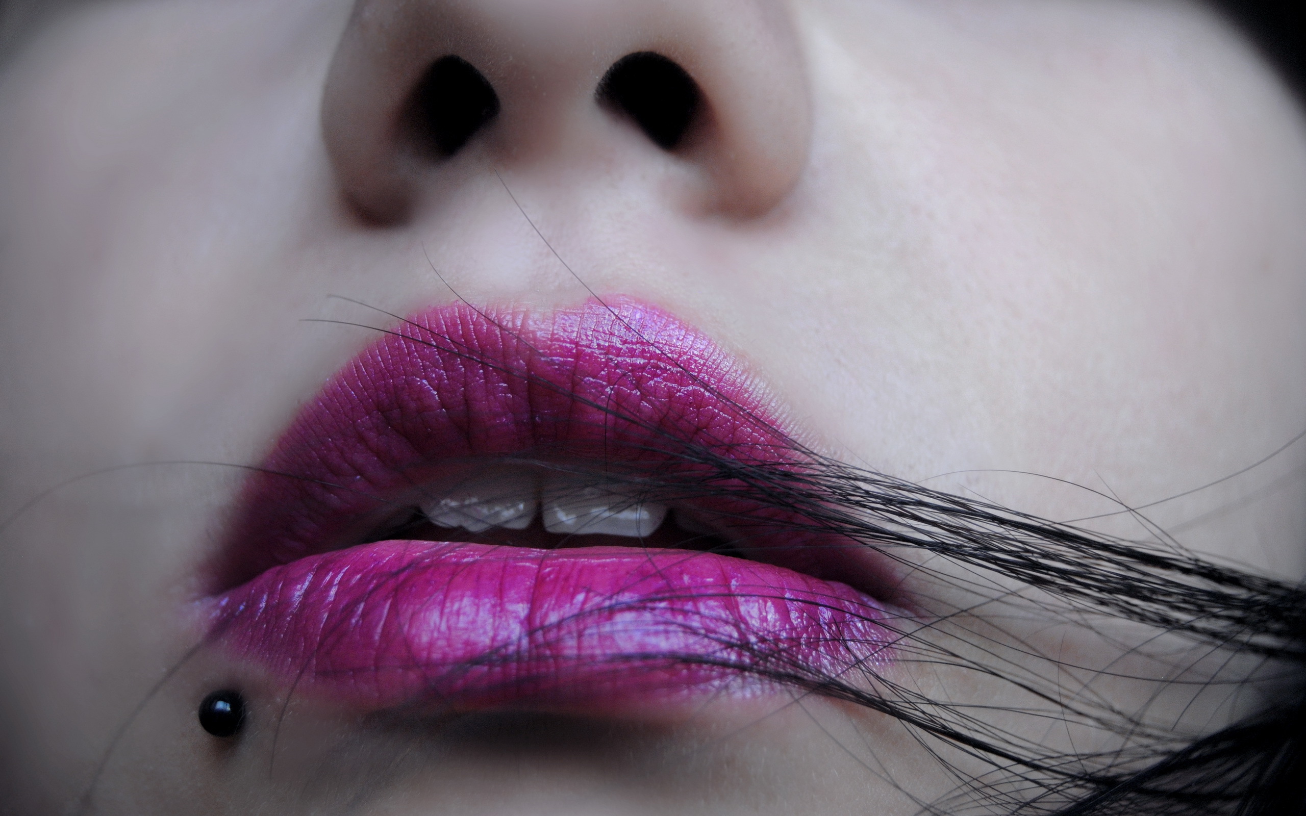 Laden Sie das Nahansicht, Frauen, Lippen, Lippenstift-Bild kostenlos auf Ihren PC-Desktop herunter