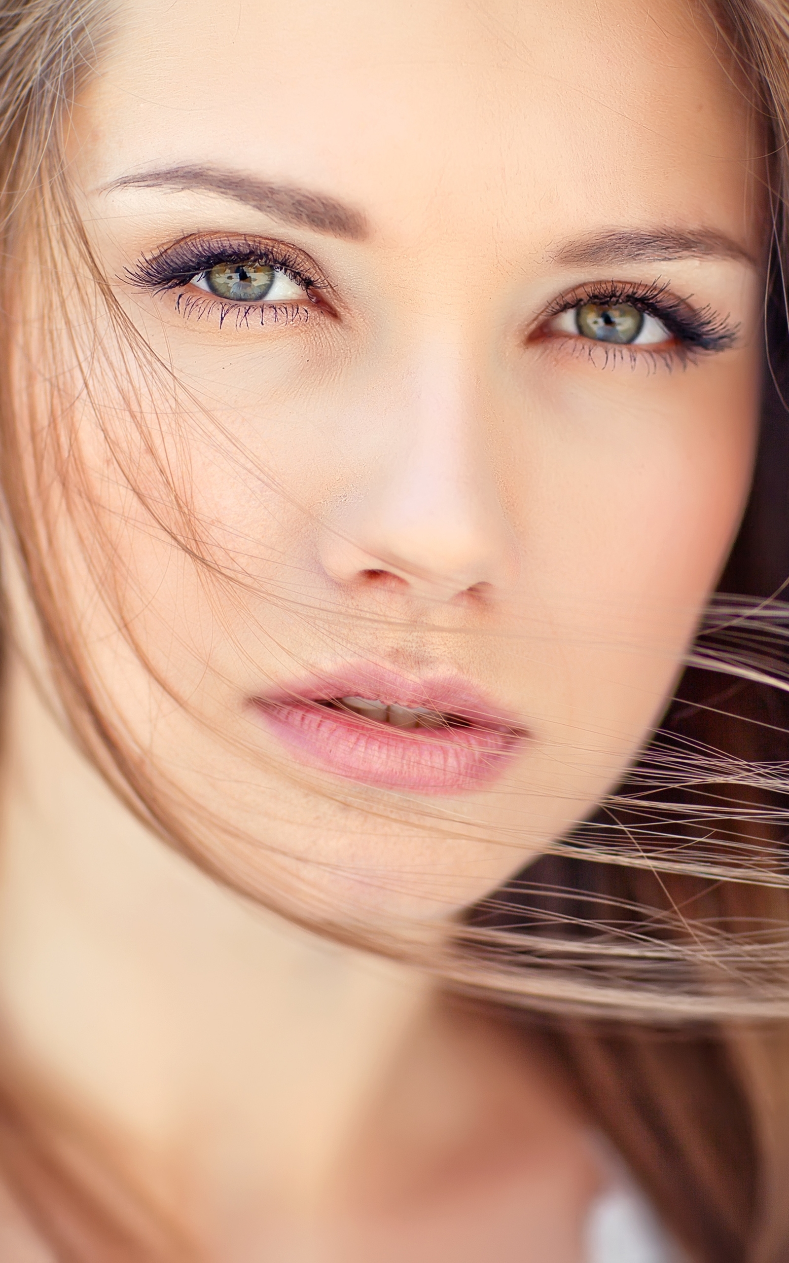 Download mobile wallpaper Face, Model, Women for free.