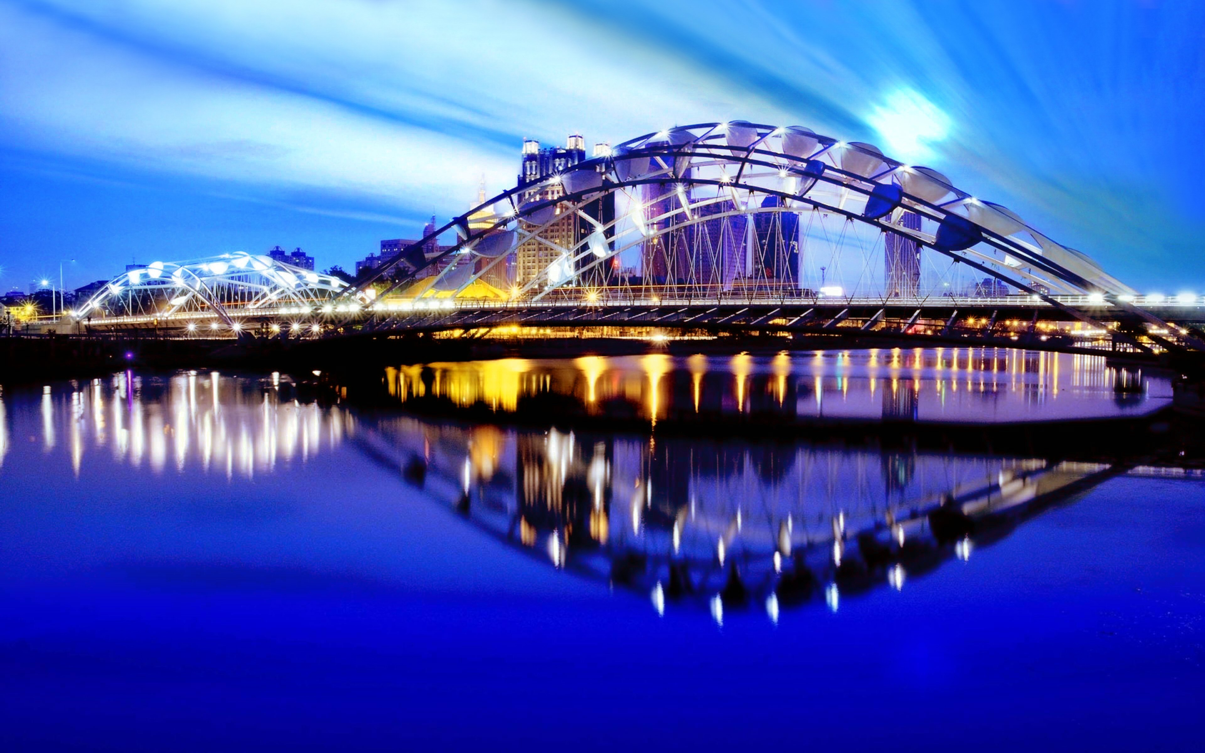 1490971 descargar imagen hecho por el hombre, puente, azul, lago, reflexión: fondos de pantalla y protectores de pantalla gratis