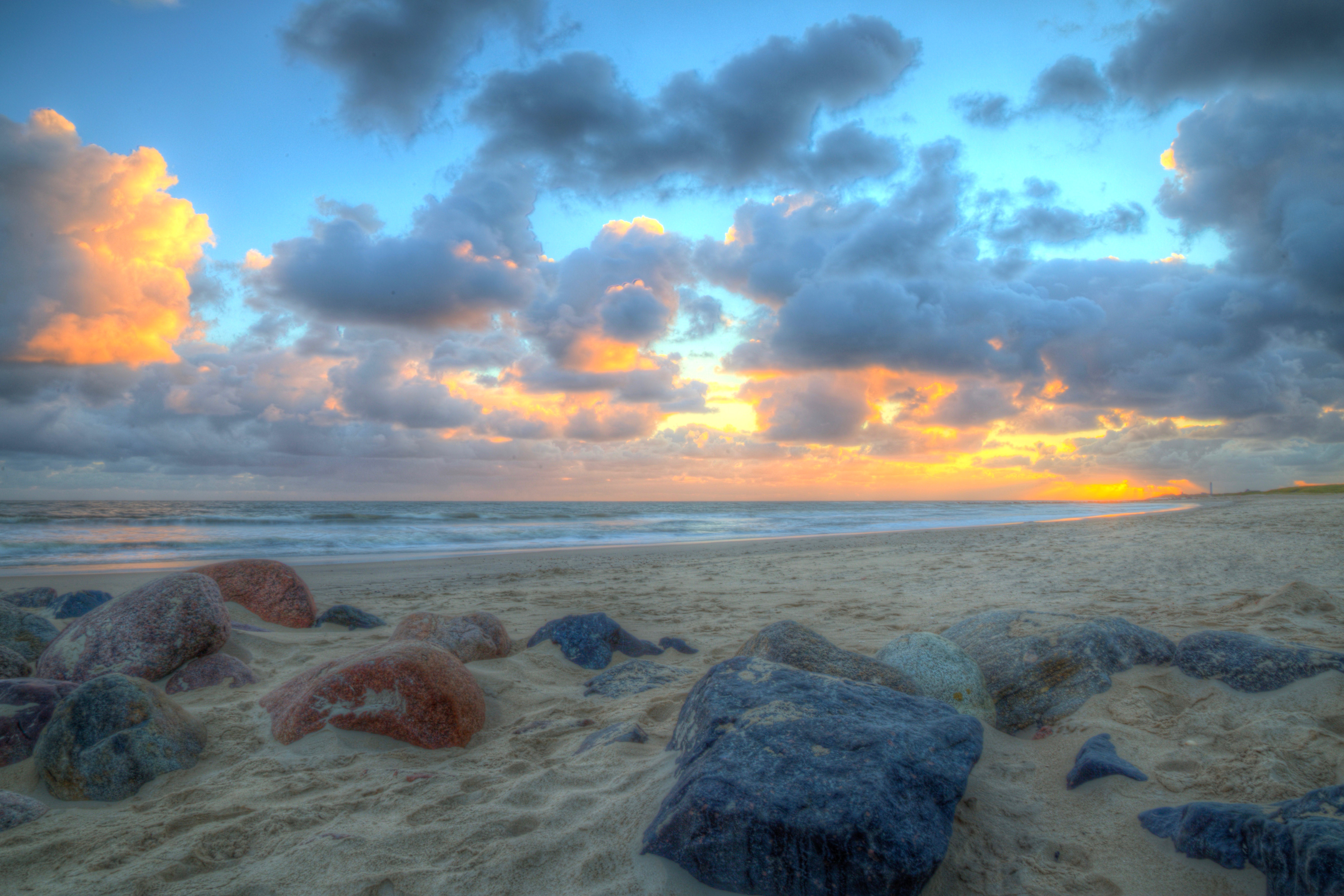 1527330 descargar imagen tierra/naturaleza, atardecer, playa, nube, costa, dinamarca, horizonte: fondos de pantalla y protectores de pantalla gratis