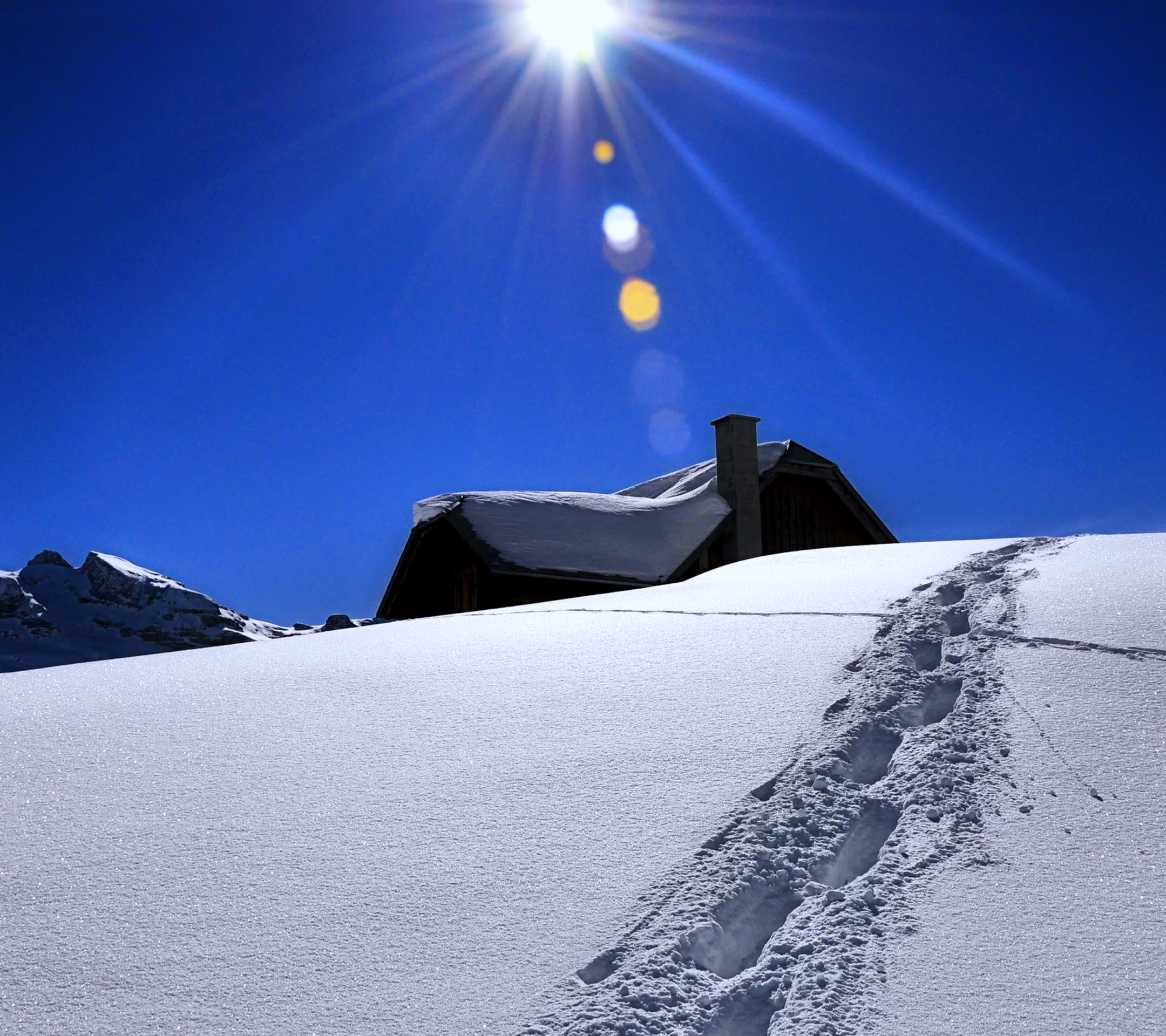 Download mobile wallpaper Winter, Nature, Snow, House, Sunny, Photography, Footprint for free.