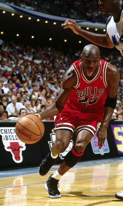 Download mobile wallpaper Sports, Basketball, Chicago Bulls for free.