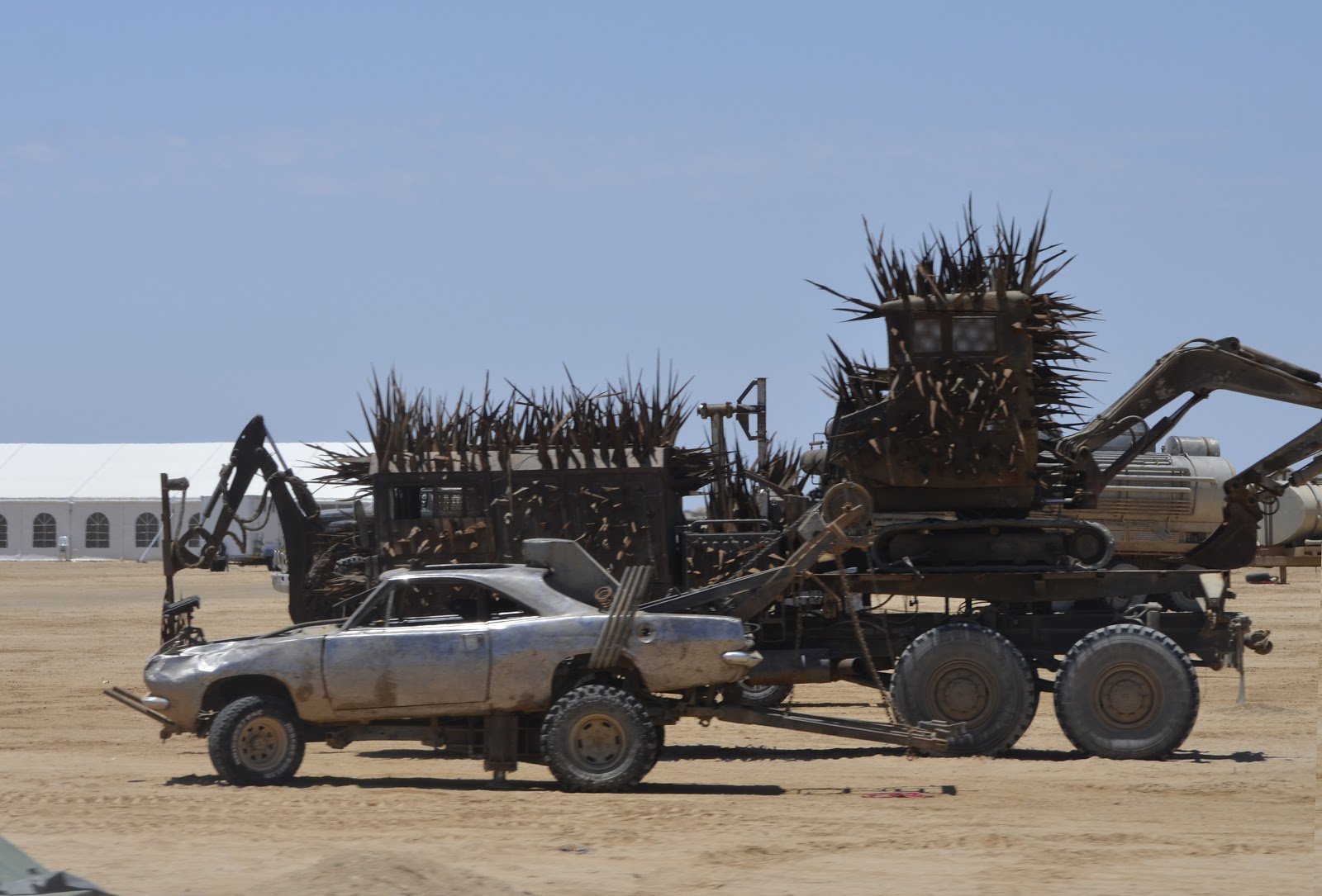 Descarga gratuita de fondo de pantalla para móvil de Películas, Mad Max: Furia En La Carretera.