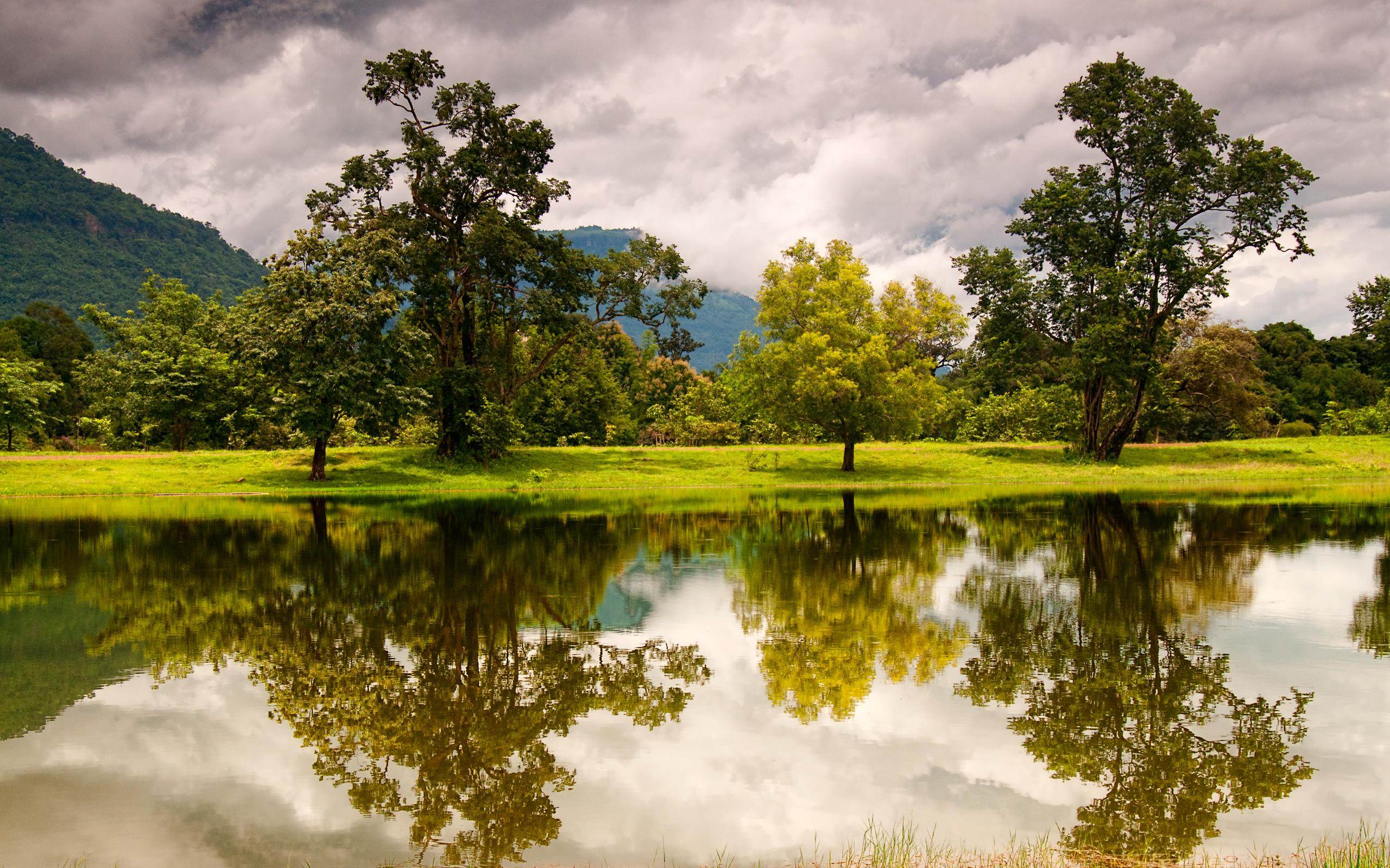 Free download wallpaper Reflection, Earth on your PC desktop