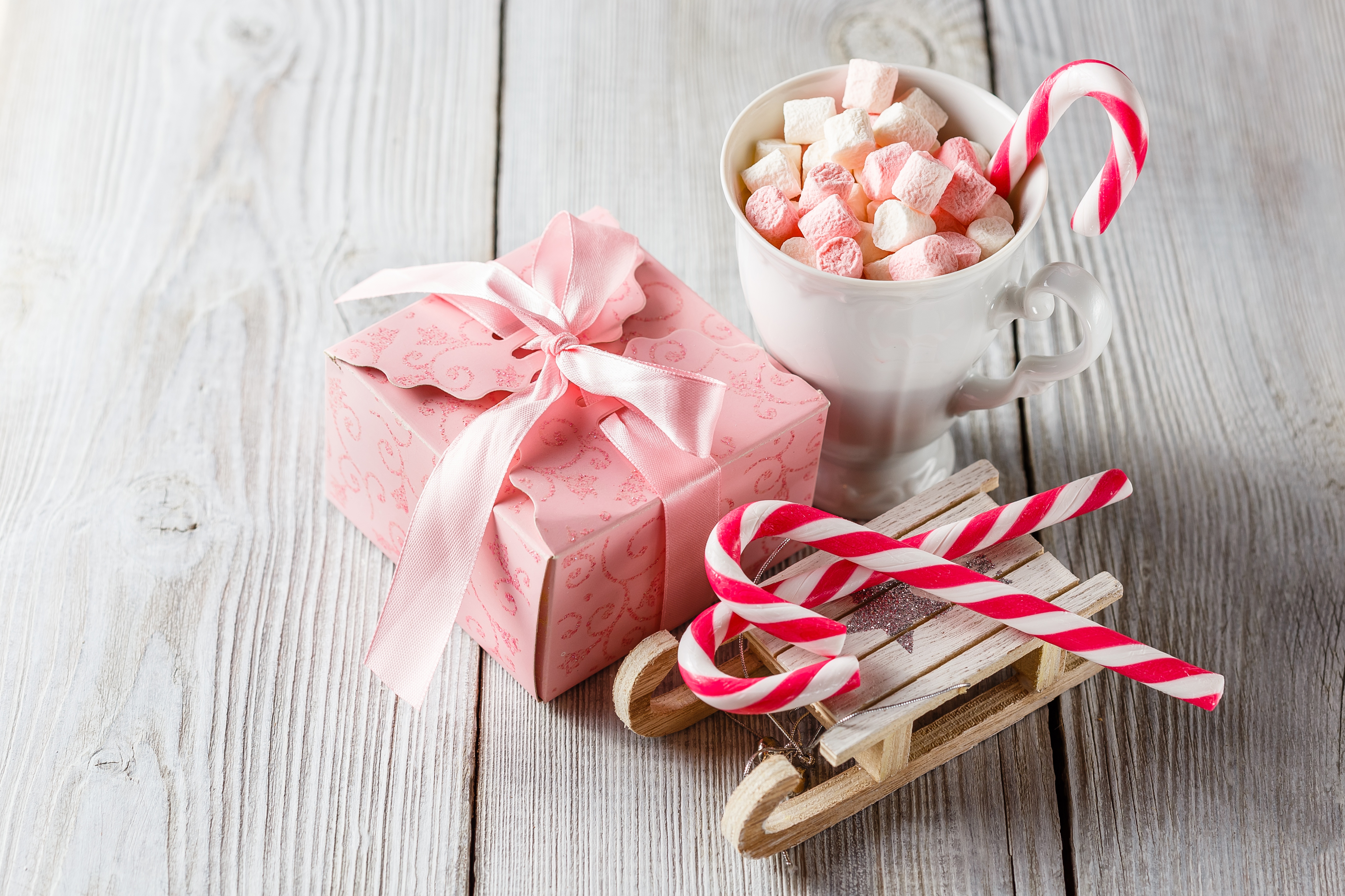 Download mobile wallpaper Christmas, Holiday, Gift, Marshmallow, Candy Cane for free.