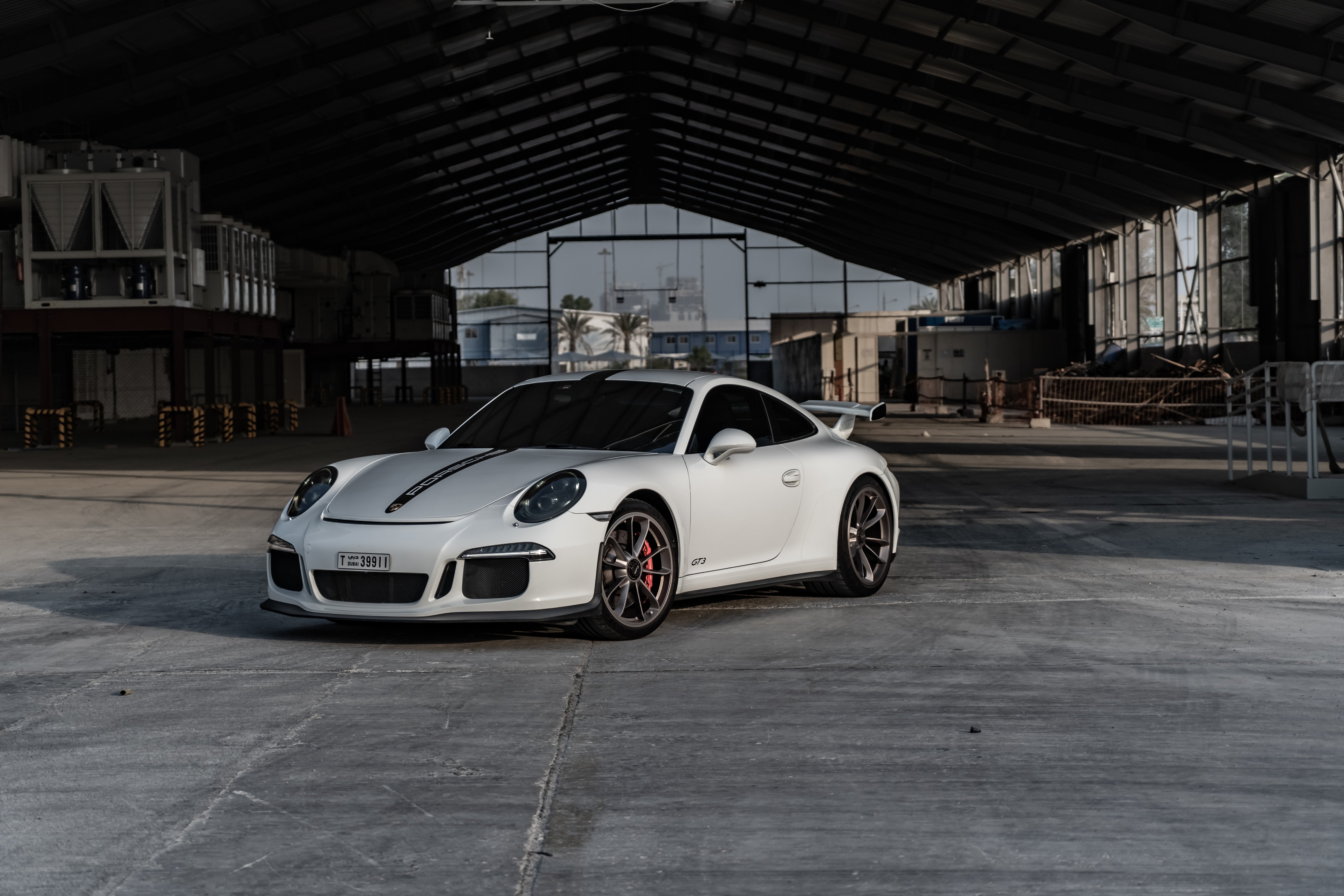 Handy-Wallpaper Porsche, Porsche 911, Autos, Porsche 911 Gt3 Rs, Fahrzeuge, Weißes Auto kostenlos herunterladen.