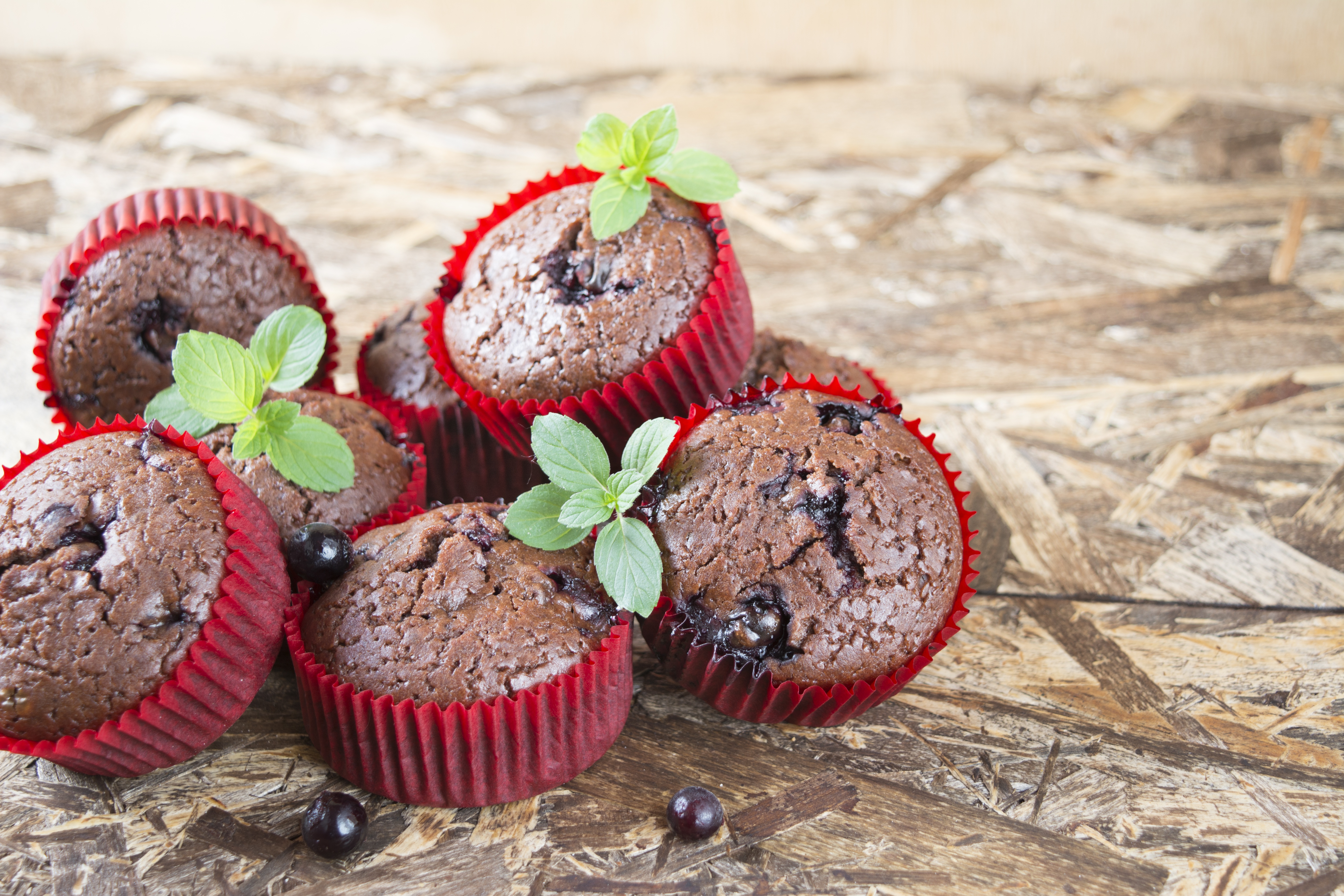 Download mobile wallpaper Food, Cupcake for free.