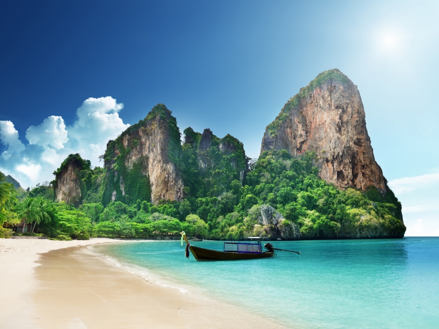 Free download wallpaper Sea, Landscape, Boats, Beach on your PC desktop