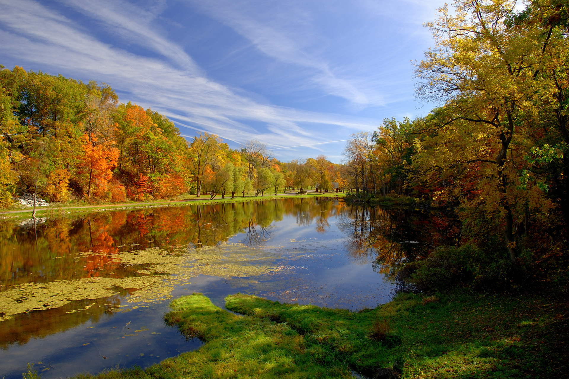 Скачать обои бесплатно Река, Осень, Пейзаж картинка на рабочий стол ПК