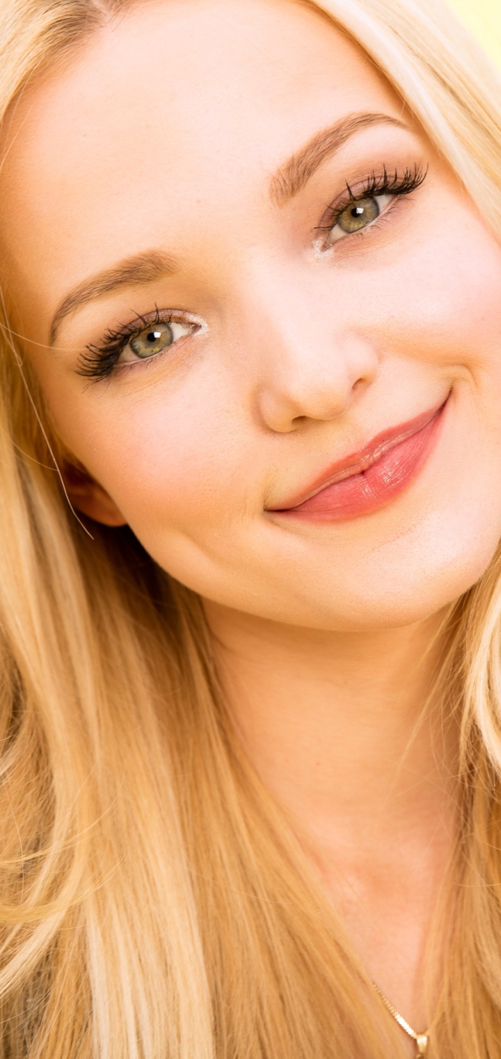 Download mobile wallpaper Singer, Blonde, Face, American, Celebrity, Actress, Dove Cameron for free.