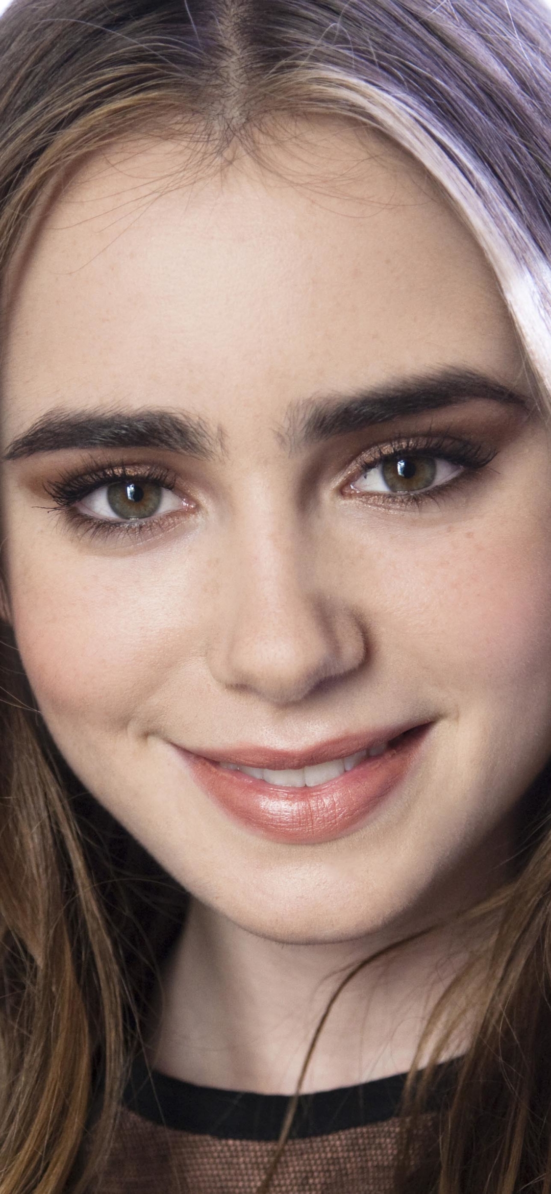 Descarga gratuita de fondo de pantalla para móvil de Morena, Inglés, Celebridades, Actriz, Lily Collins.