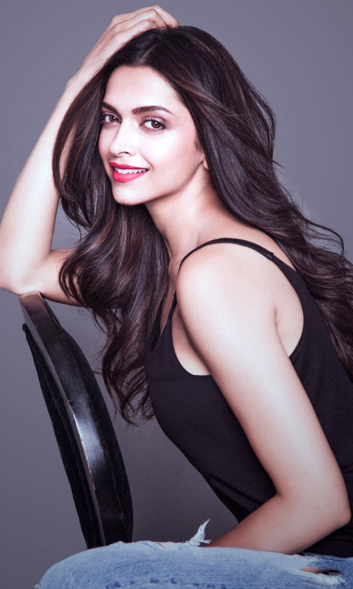 Download mobile wallpaper Celebrity, Deepika Padukone for free.