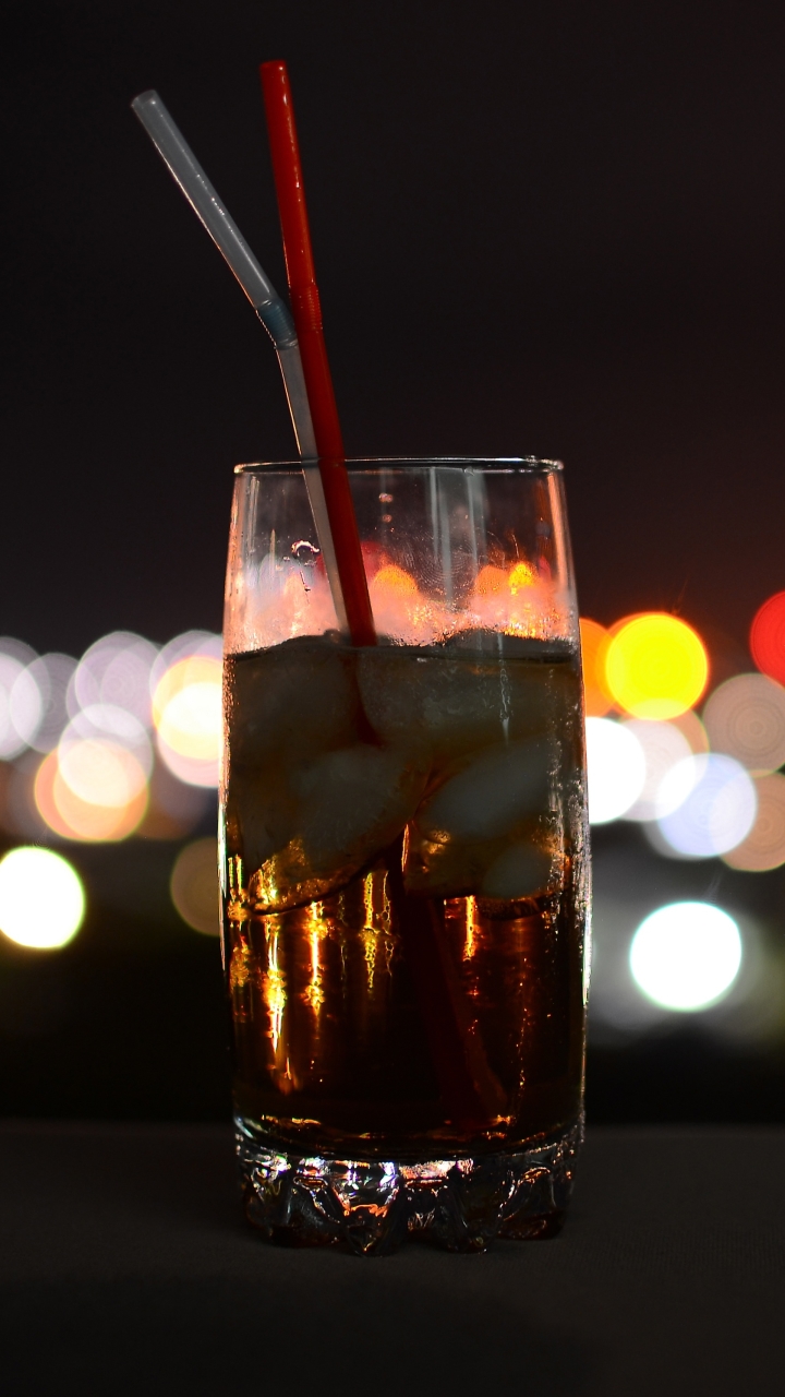 Download mobile wallpaper Food, Glass, Drink, Bokeh for free.