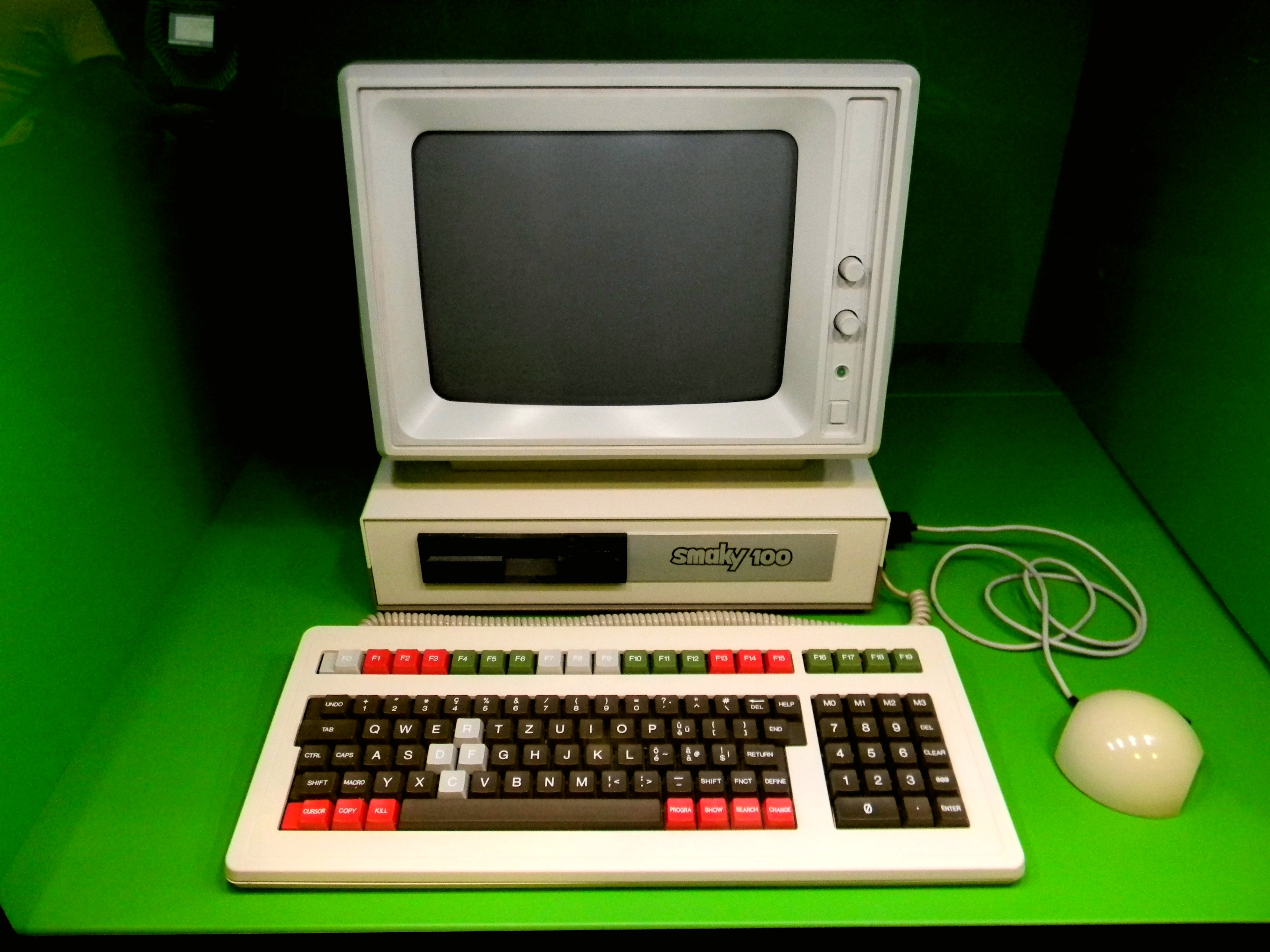 technology, computer, old, smaky