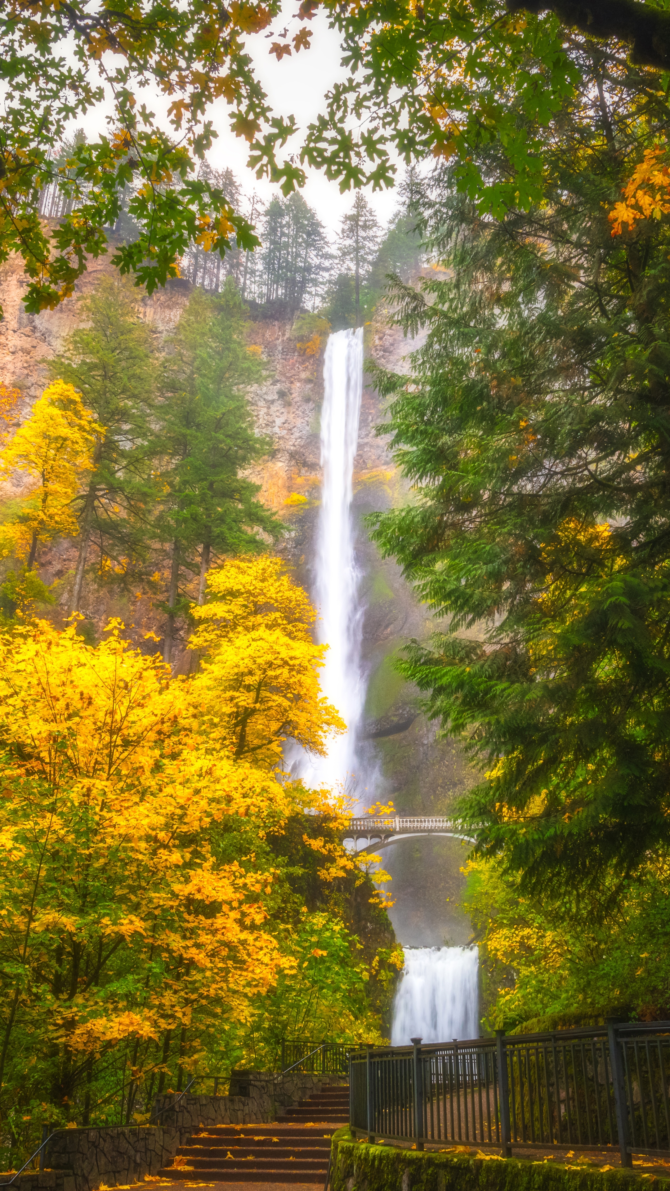 Download mobile wallpaper Waterfalls, Waterfall, Earth, Oregon, Multnomah Falls for free.