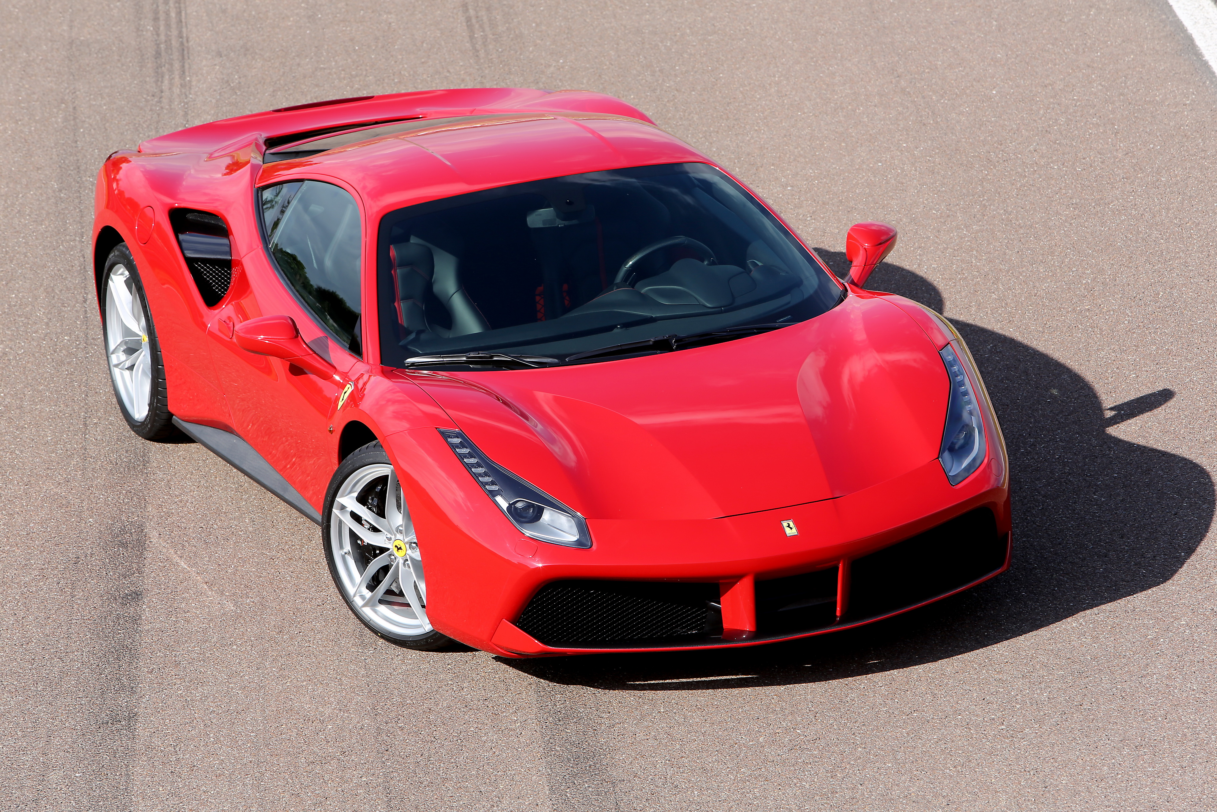 Laden Sie das Ferrari, Ferrari 488 Gtb, Fahrzeuge, Ferrari 488-Bild kostenlos auf Ihren PC-Desktop herunter