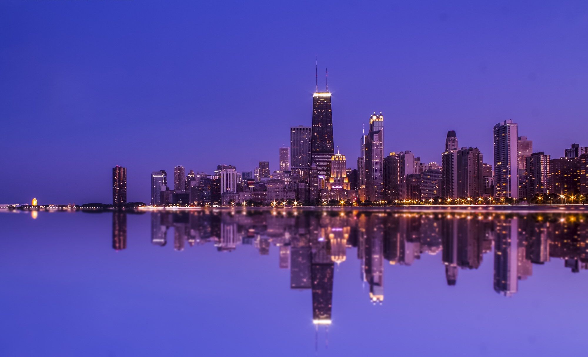 Download mobile wallpaper Cities, Night, Usa, City, Skyscraper, Building, Reflection, Chicago, Man Made for free.