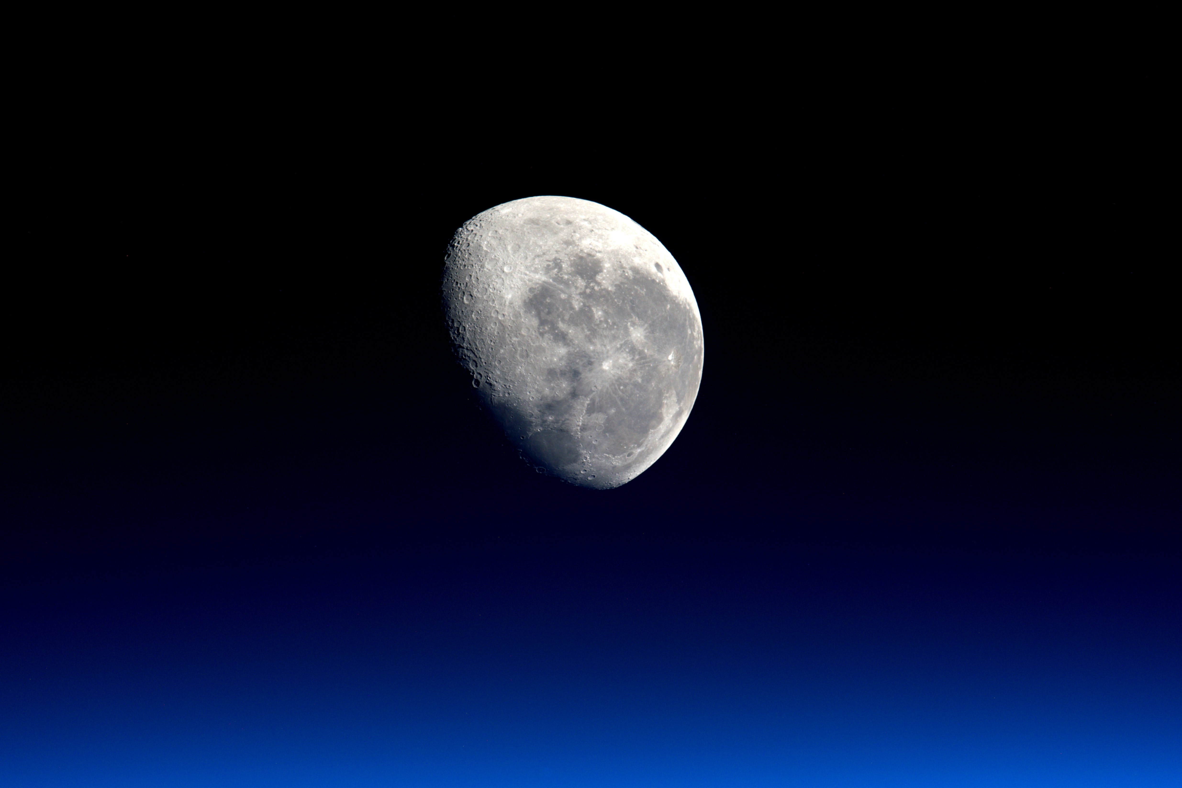 Free download wallpaper Moon, Earth on your PC desktop