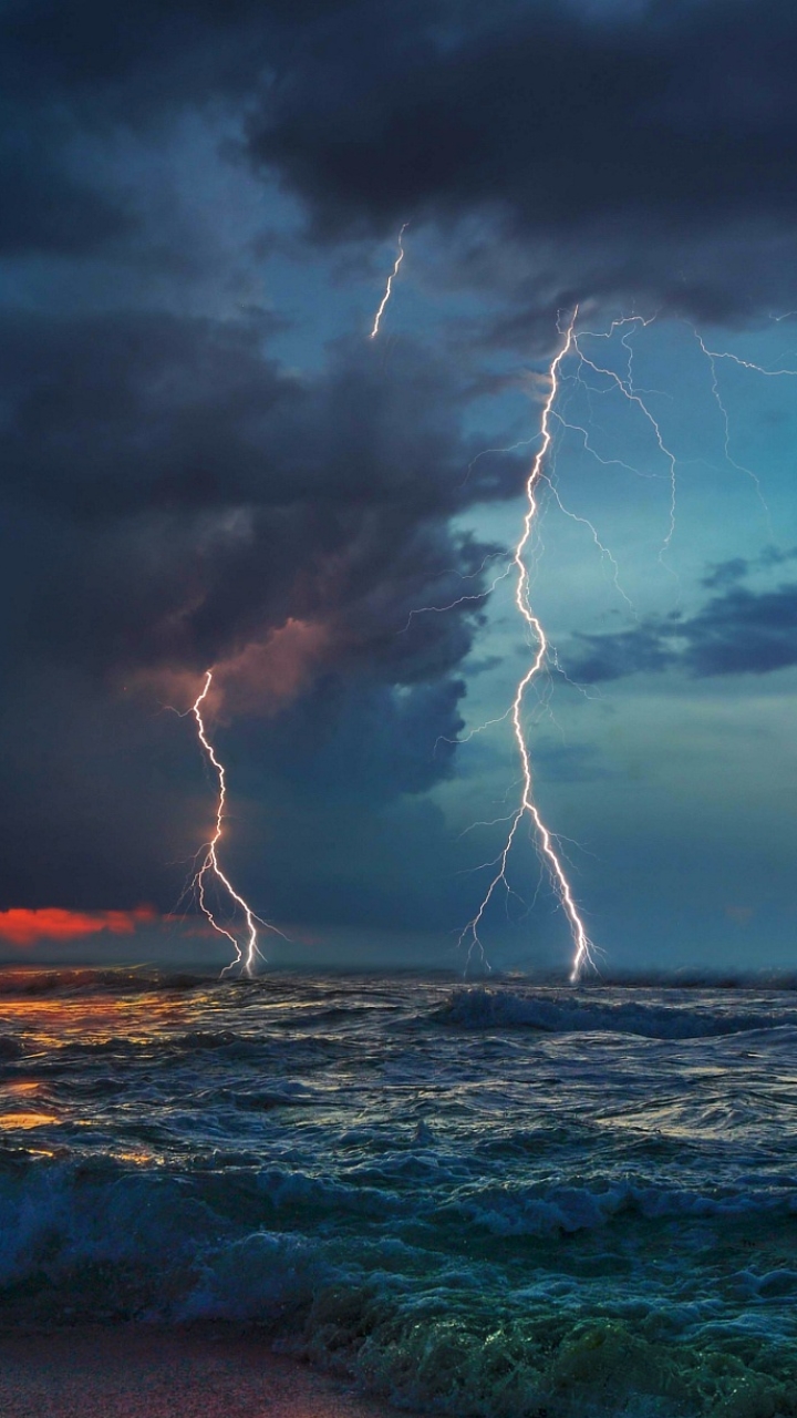 Download mobile wallpaper Lightning, Horizon, Ocean, Photography for free.