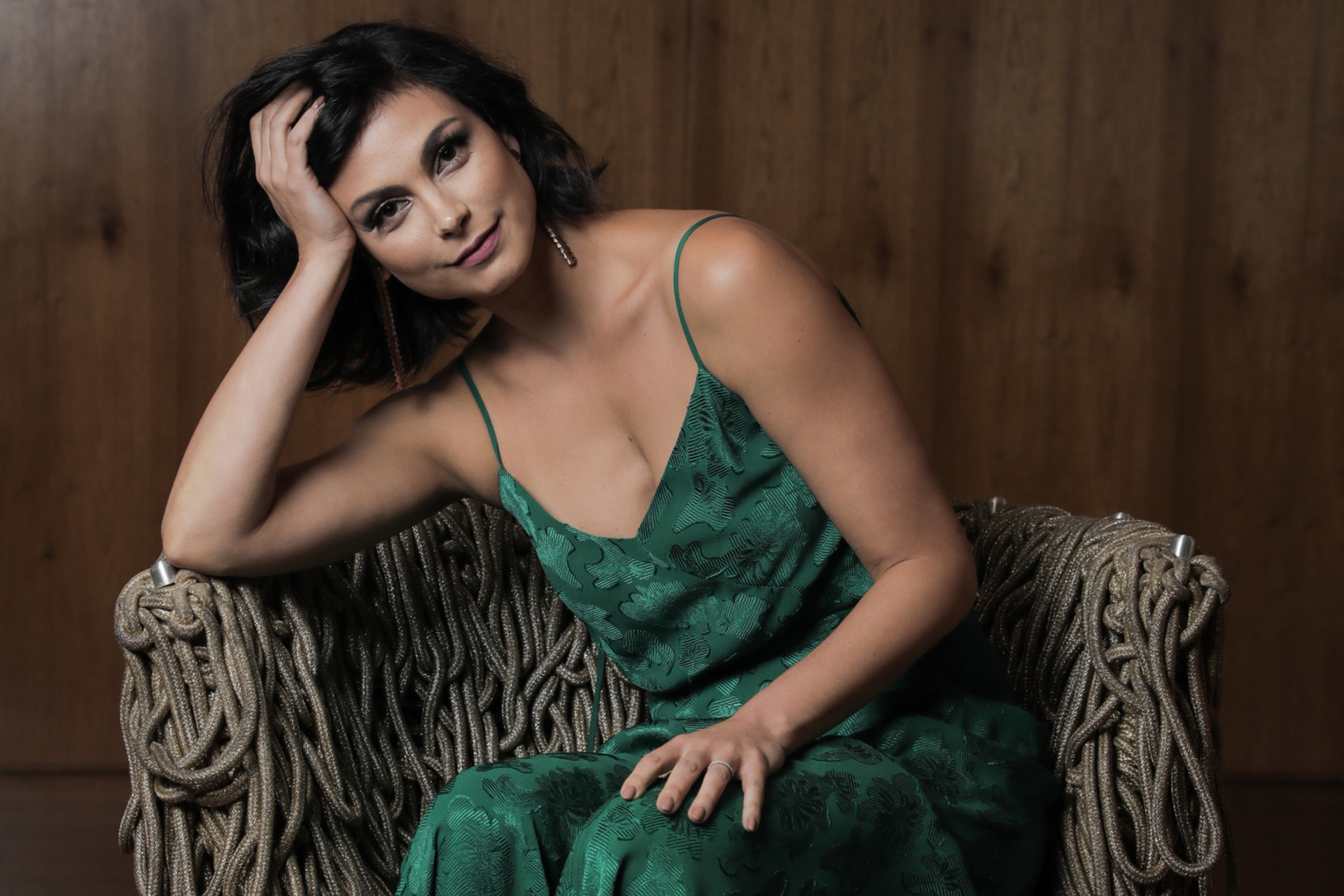 Download mobile wallpaper Brunette, Celebrity, Actress, Morena Baccarin, Green Dress for free.