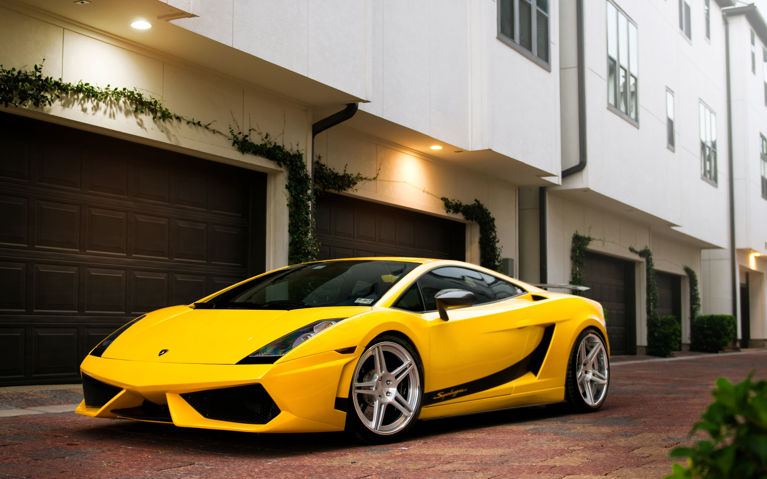 Завантажити шпалери Lamborghini Gallardo Superleggera на телефон безкоштовно