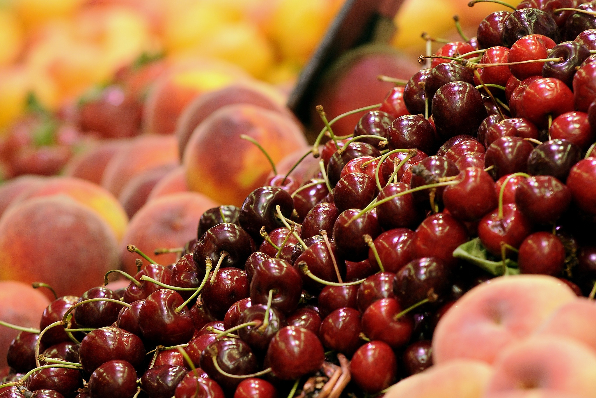 Laden Sie das Kirsche, Frucht, Pfirsich, Nahrungsmittel, Früchte-Bild kostenlos auf Ihren PC-Desktop herunter